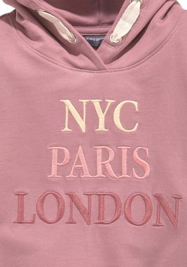 KIDSWORLD Kapuzensweatshirt NYC Paris London mit Stickerei
