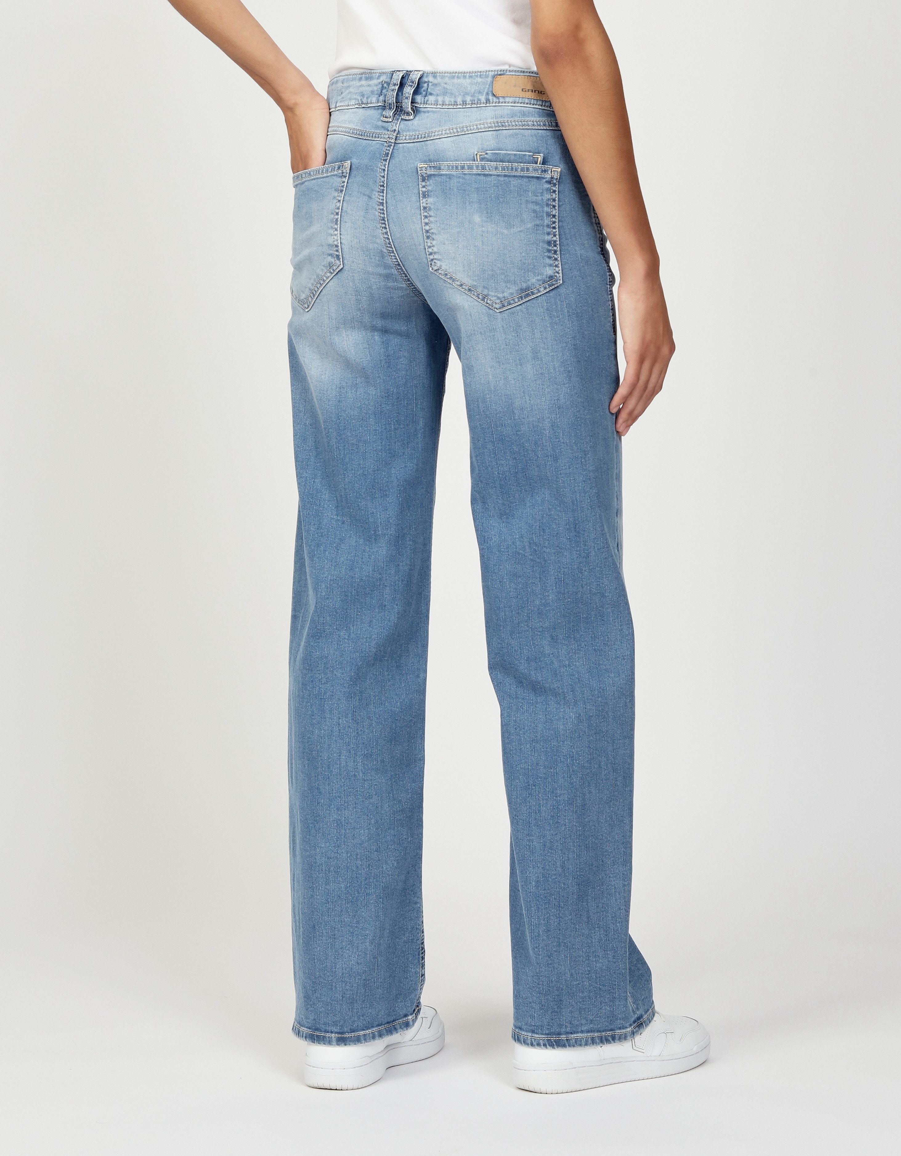 GANG Straight-Jeans 94RIVER mit zusätzlicher kleiner Gesäßtasche günstig online kaufen