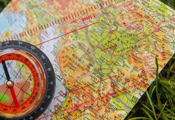 SECUMAX Kartenkompass Karten Map Outdoor Militär Military Kompass Karte Marschkompass