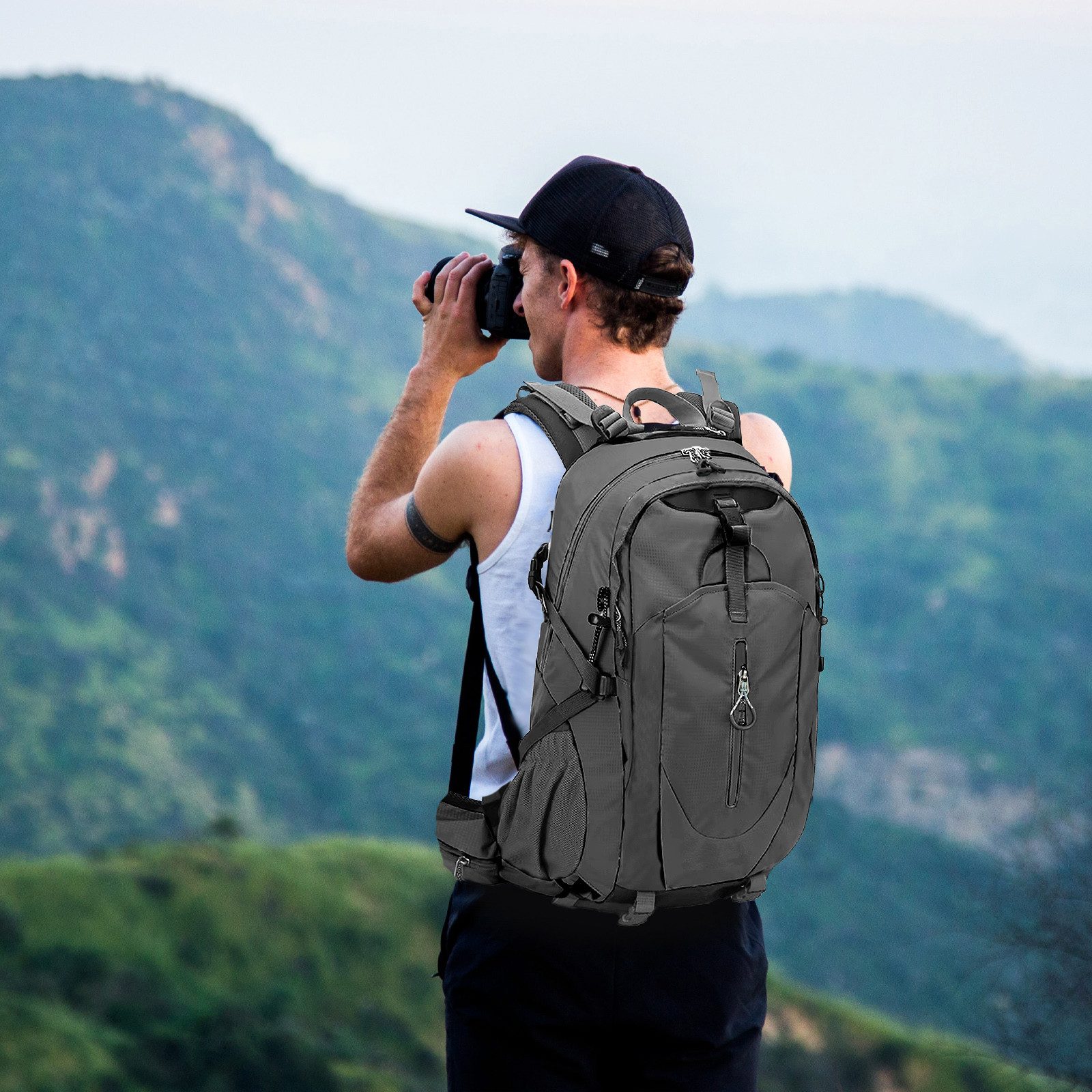 TAN.TOMI Wanderrucksack 40L Großer Wanderrucksack mit Rückenbelüftung, Wass günstig online kaufen
