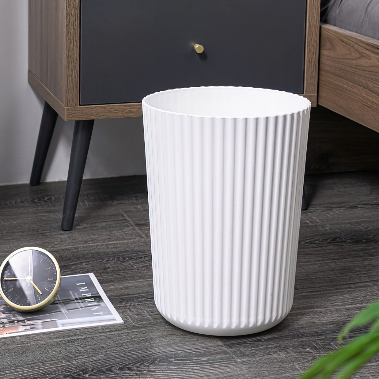 Sinoba Papierkorb ANX Mülleimer Papiereimer, aus stabilem Kunststoff ideal für Kinderzimmer Büro Höhe 27,8 cm 9L