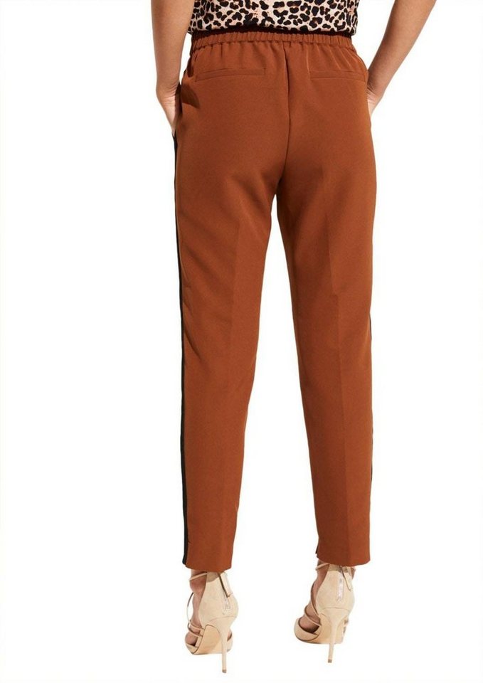Comma Jogger Pants mit Galonstreifen Comma Jogger Pants mit Galonstreifen