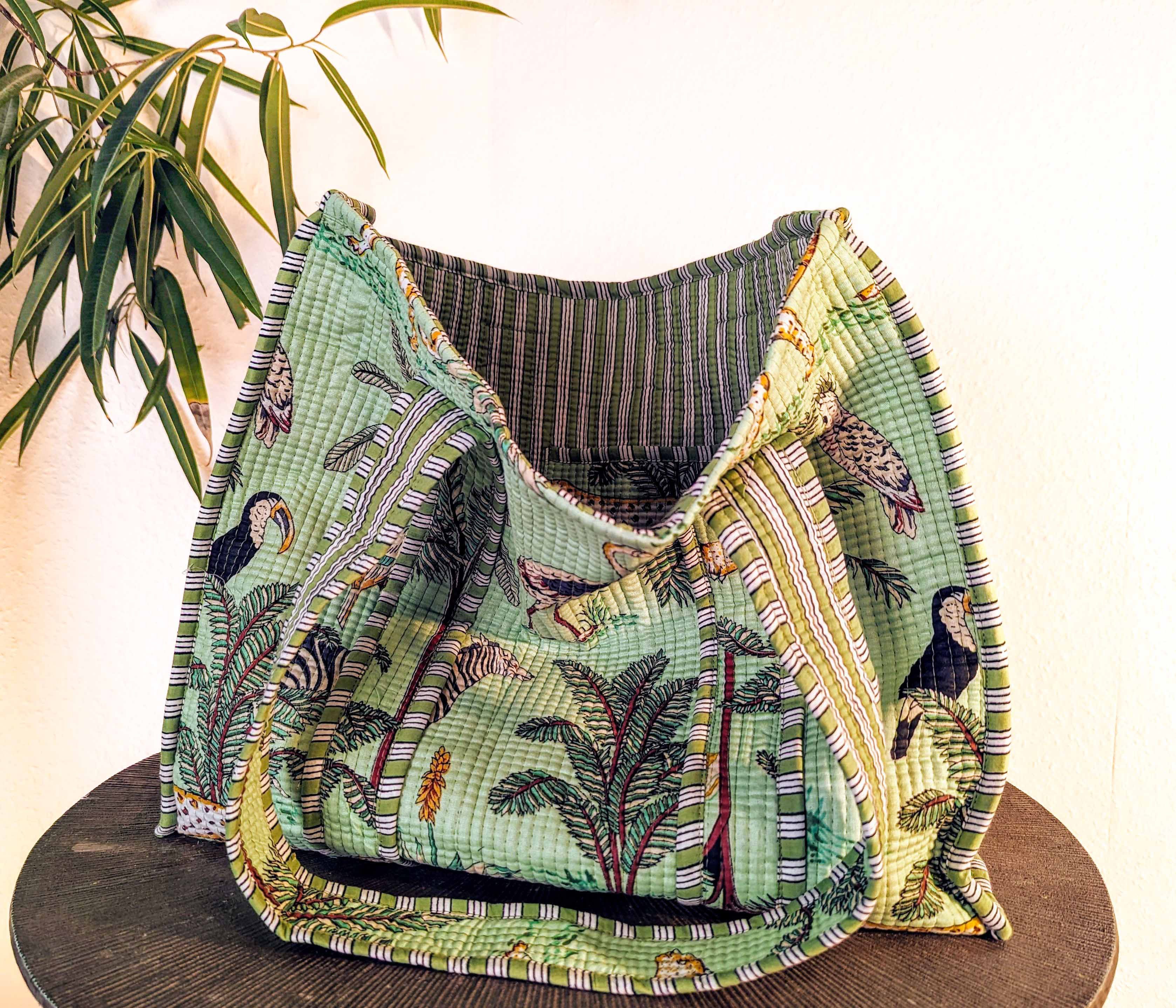 Aurelie Strandtasche Gesteppte Tote Tasche BALU aus Baumwolle, türkise große Strandtasche, Gesteppte Baumwolle Blockprint