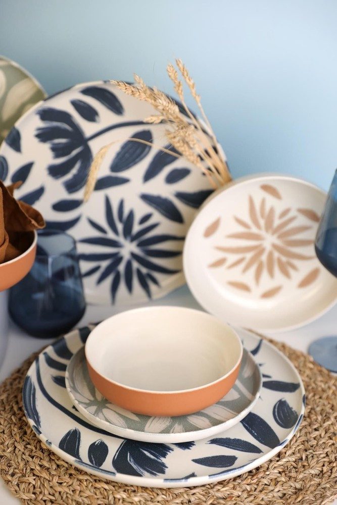 Kütahya Porselen Tafelservice Moderna 24-tlg. Tafelservice 6 Personen Porzellan Blau Beige Floral (24-tlg), 6 Personen