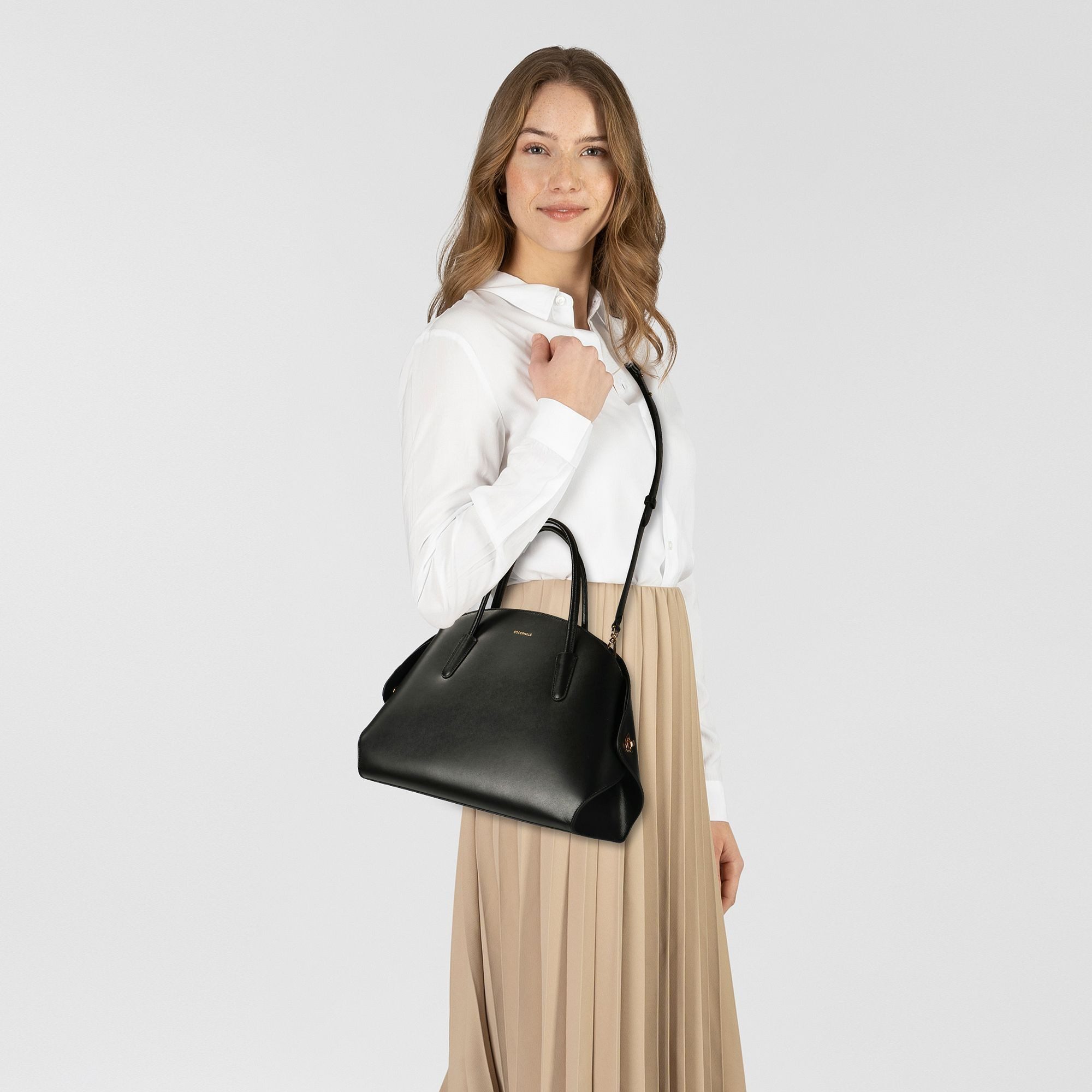 COCCINELLE Henkeltasche Tylde, Leder