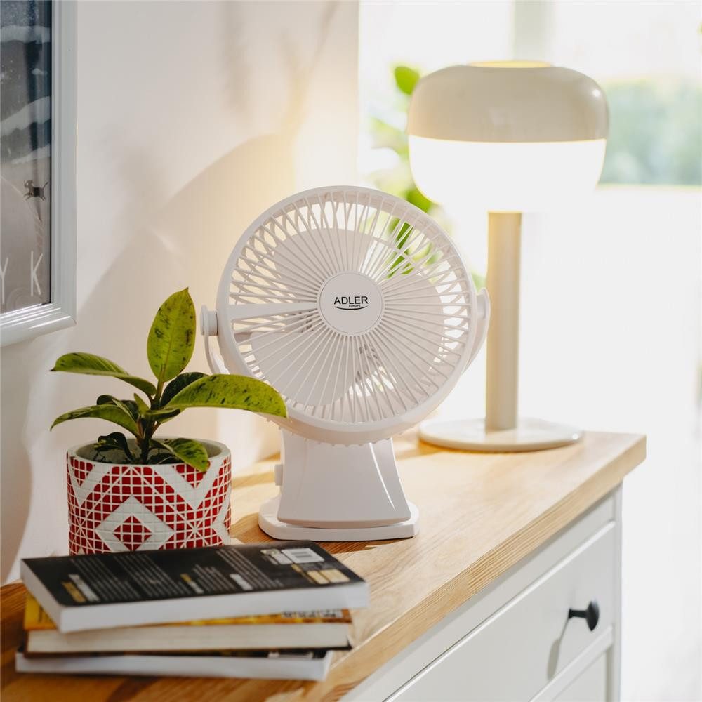 ADLER EUROPE Tischventilator AD 7342w Akku Ventilator mit Clip, USB Camping Ventilator, Mini Ventilator, für Schreibtisch, Wohnmobil, Zelt, Büro, Weiß