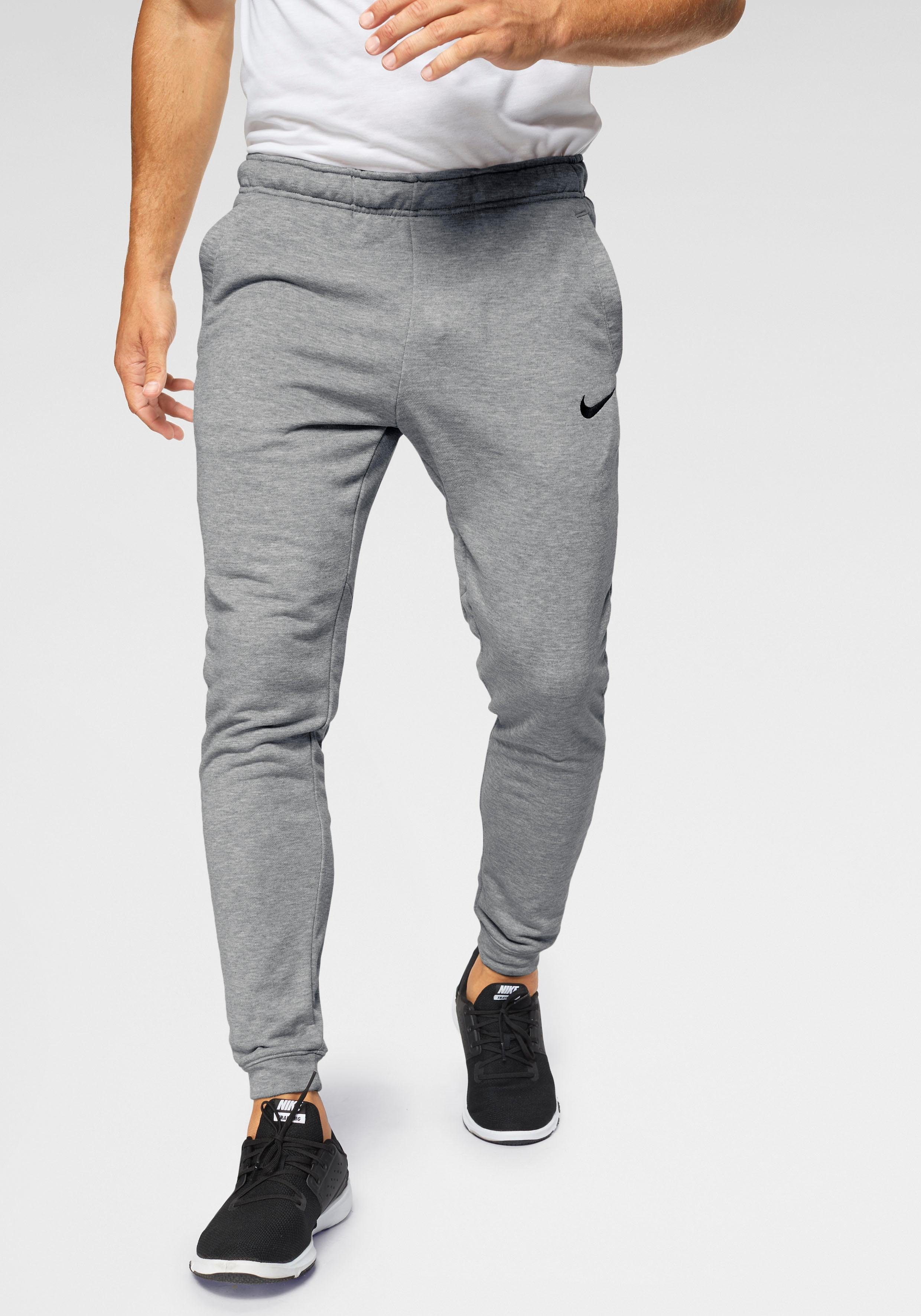 nike dry taper fleece