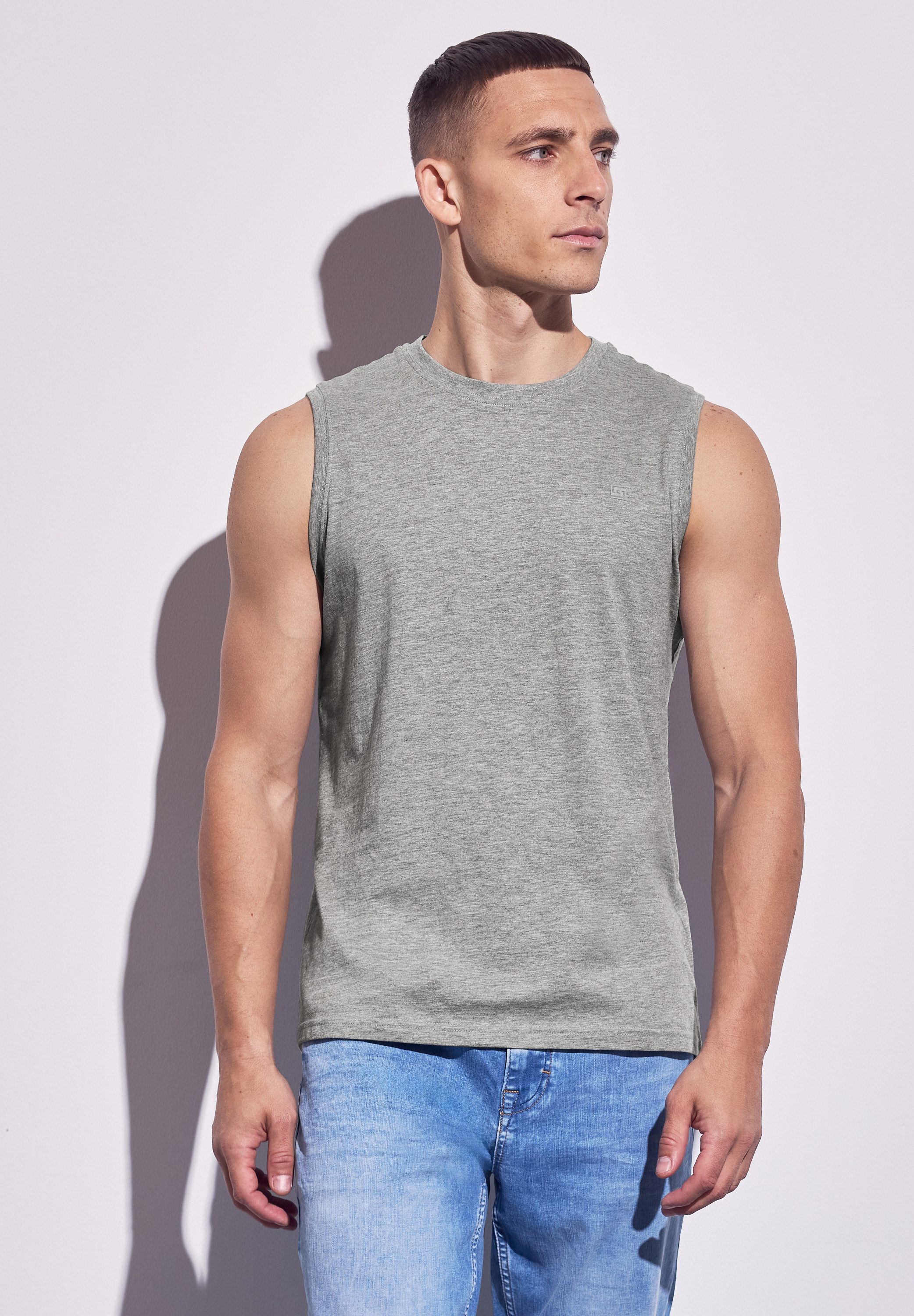 STREET ONE MEN Tanktop, mit Rundhalsausschnitt günstig online kaufen