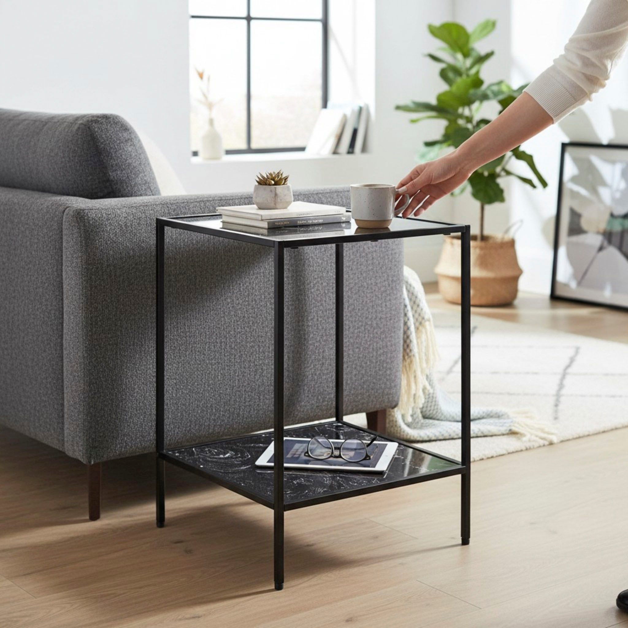 HAKU Beistelltisch Sofatisch, Wohnzimmertisch (1-St), quadratisch - aus Kunstmarmor Schwarz B/T/H 40/40/60 cm