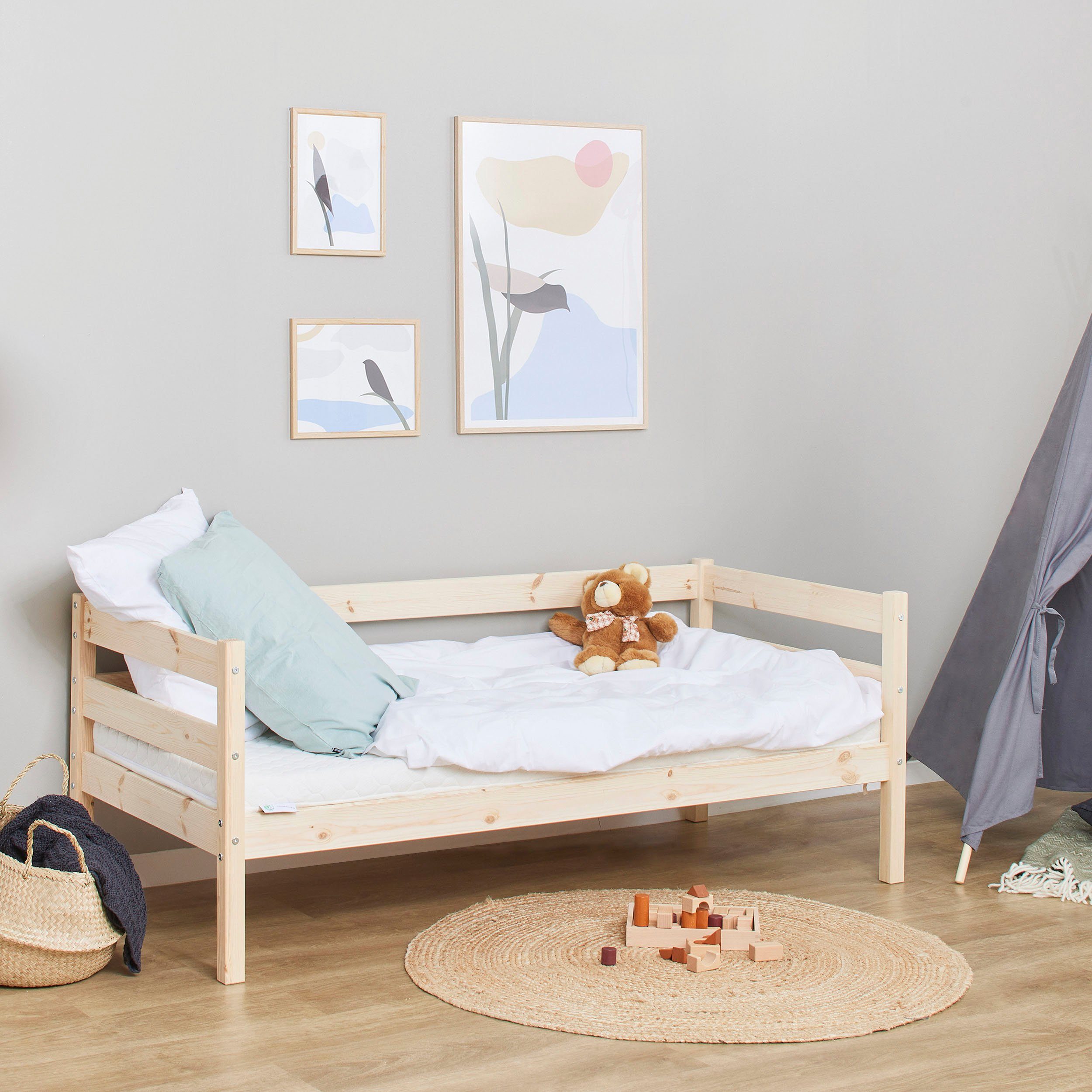 Hoppekids Einzelbett ECO Comfort Kinderbett, Kiefer Massivholz, Jugendbett inkl. Rollrost, 70x160 cm, wahlweise in verschieden Farben/ Matratze/ Absturzsicherung