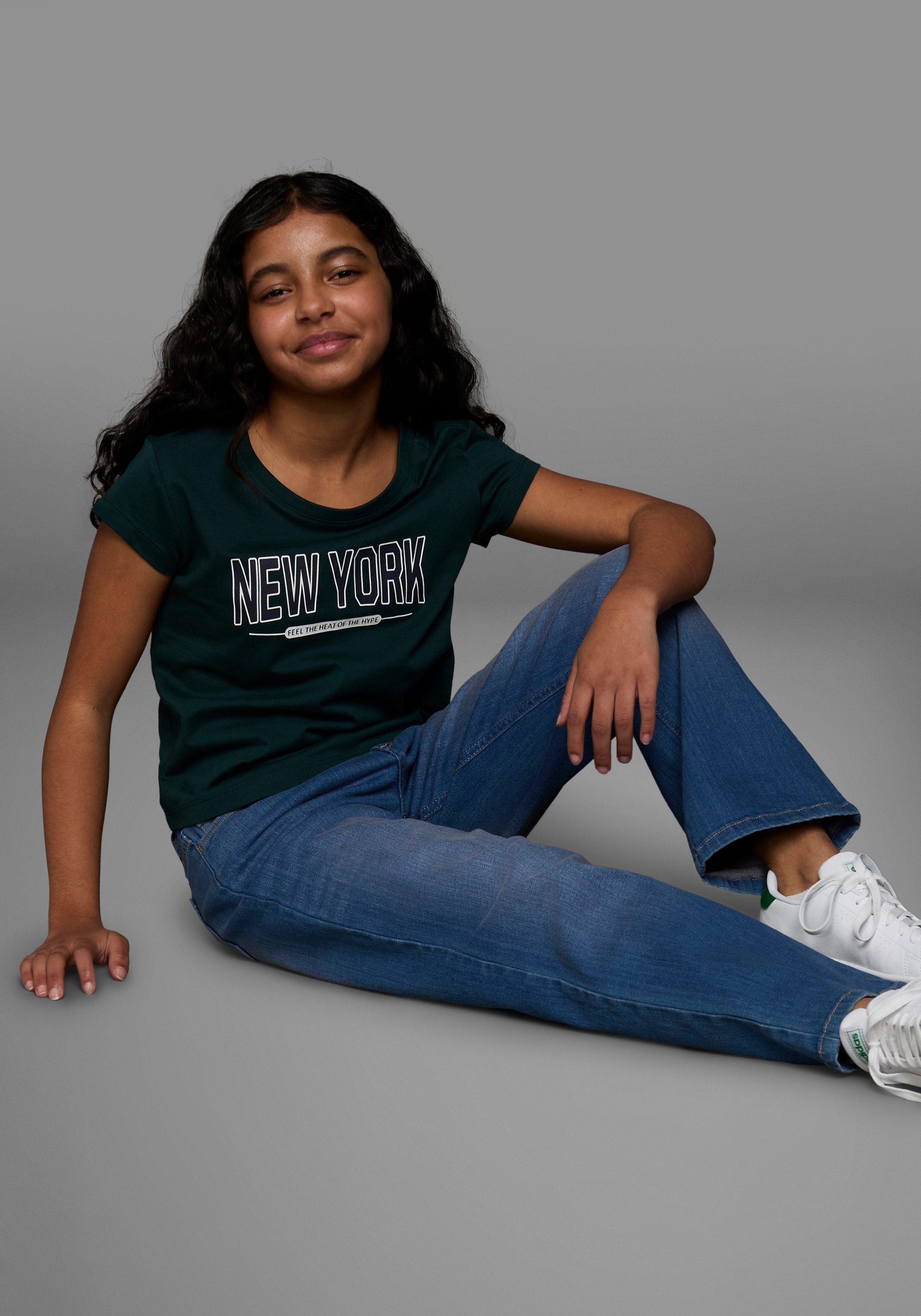 KIDSWORLD T-Shirt New York - Print Kurzarm, gerade Passform, mit stylischem Druck