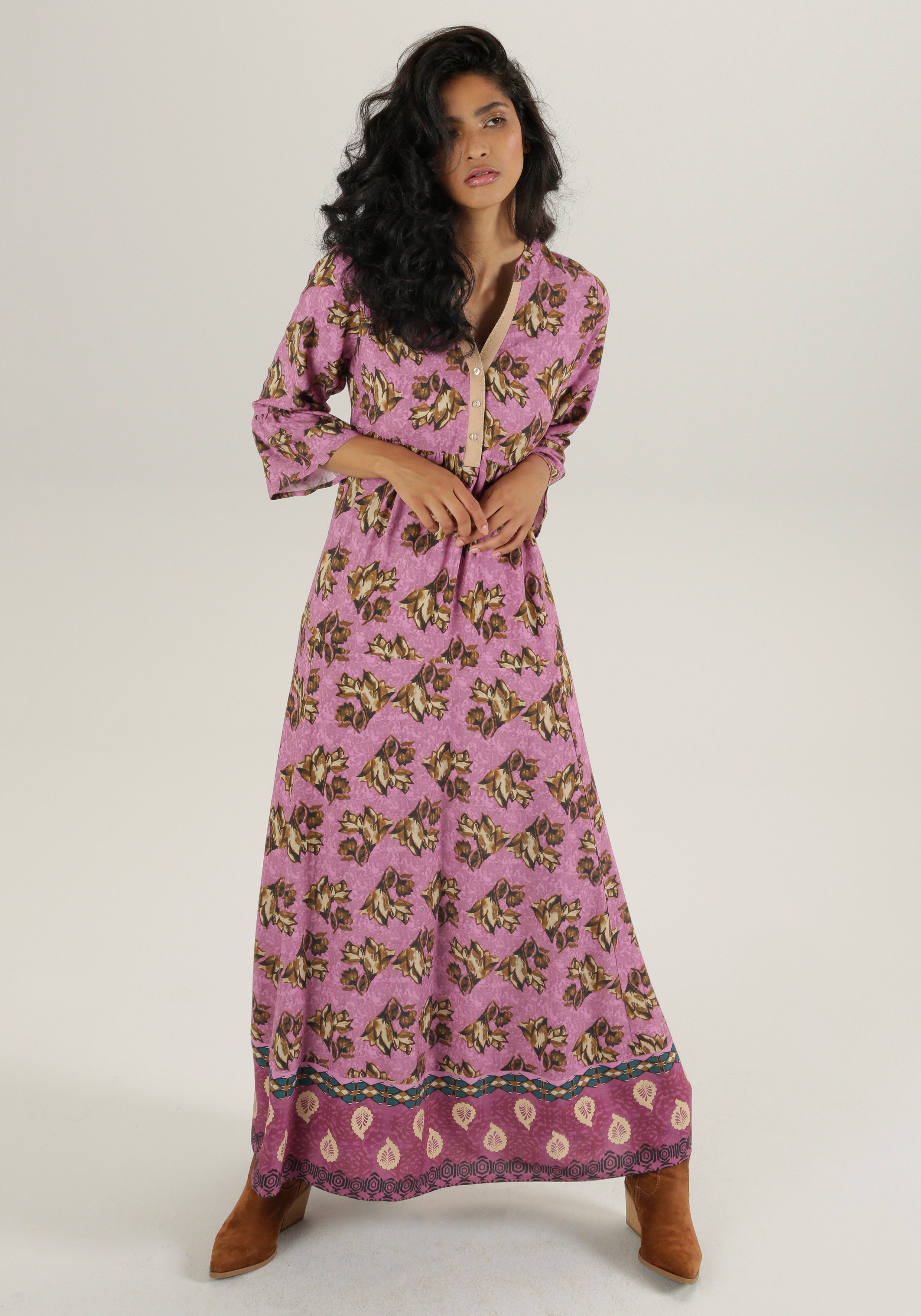 Aniston SELECTED Maxikleid mit glänzender Verzierung günstig online kaufen