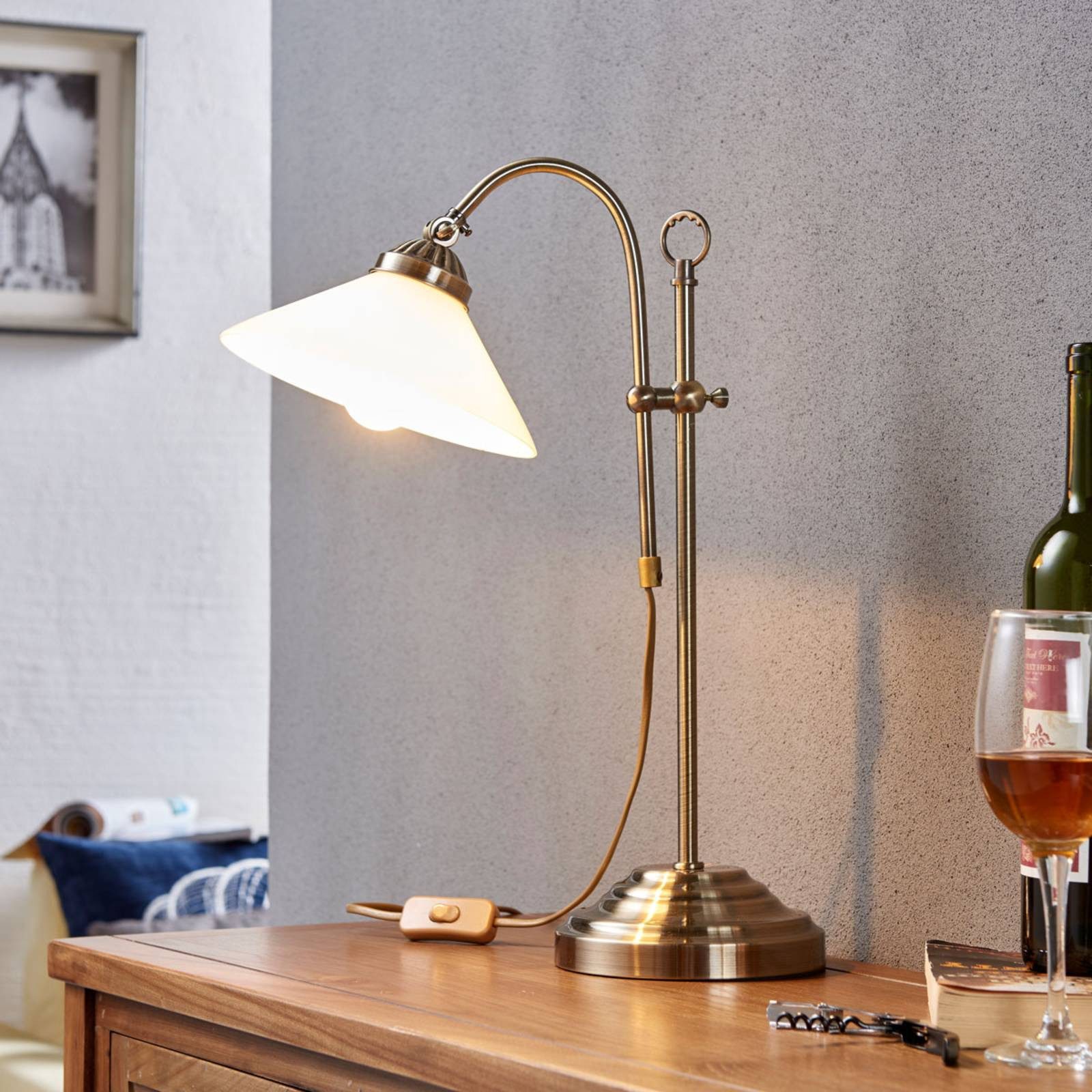 Lindby Tischleuchte Otis, Metall IP20, 1 x 40 W