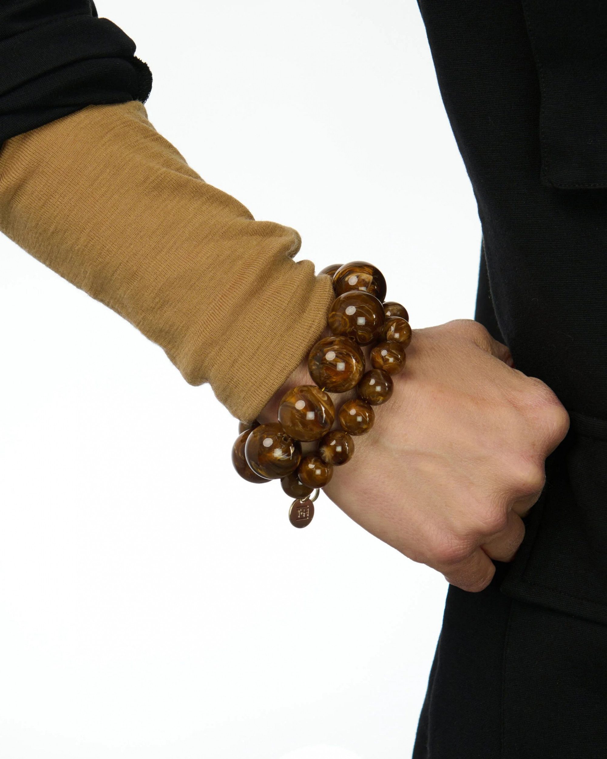 TOM+HATTY Armkette – Luxus Kugelarmband aus Kunstharz mit goldenen Akzenten günstig online kaufen