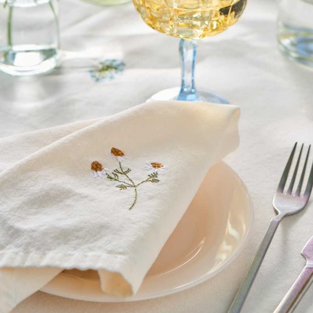 Ib Laursen Stoffserviette IB Laursen Stoffserviette SUMMER VIBES Creme Weiß mit MARGERITE