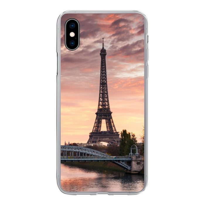 MuchoWow Handyhülle Ein wunderschöner orangefarbener Himmel über dem Eiffelturm in Paris Handyhülle Apple iPhone Xs Max Smartphone-Bumper Print Handy