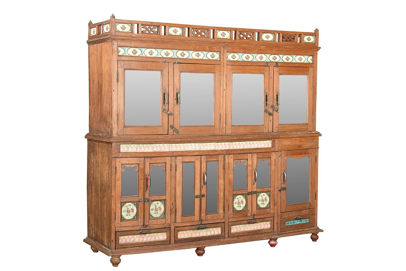 daslagerhaus Bauernschrank Vitrinenschrank Dutch Style mit Kacheln natur