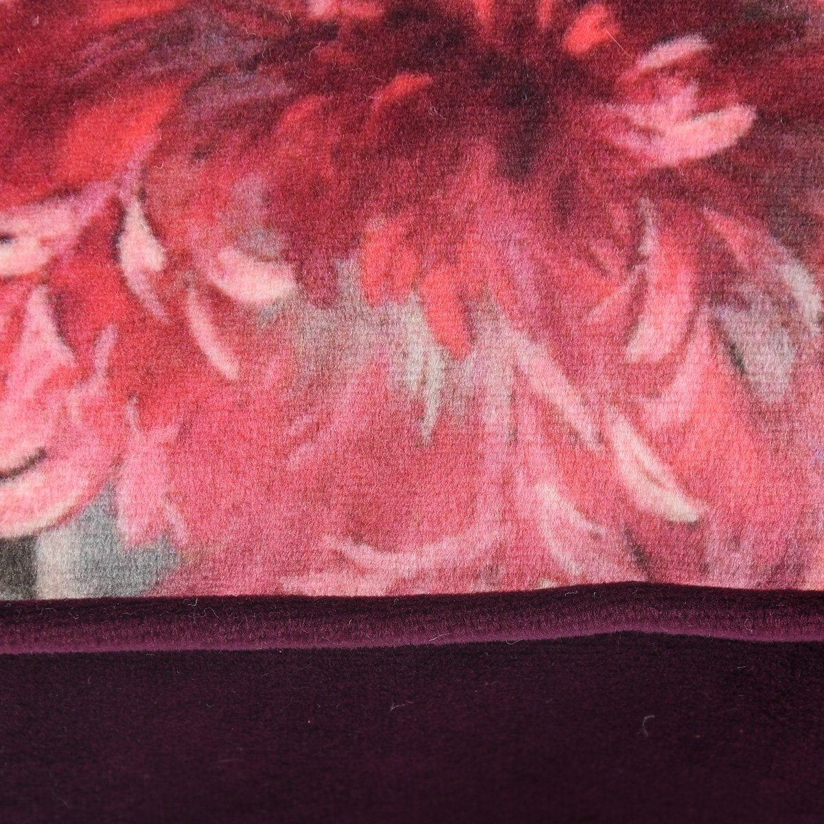 SCHÖNER LEBEN. Dekokissen Blumen bunt beere Samt 30x50cm