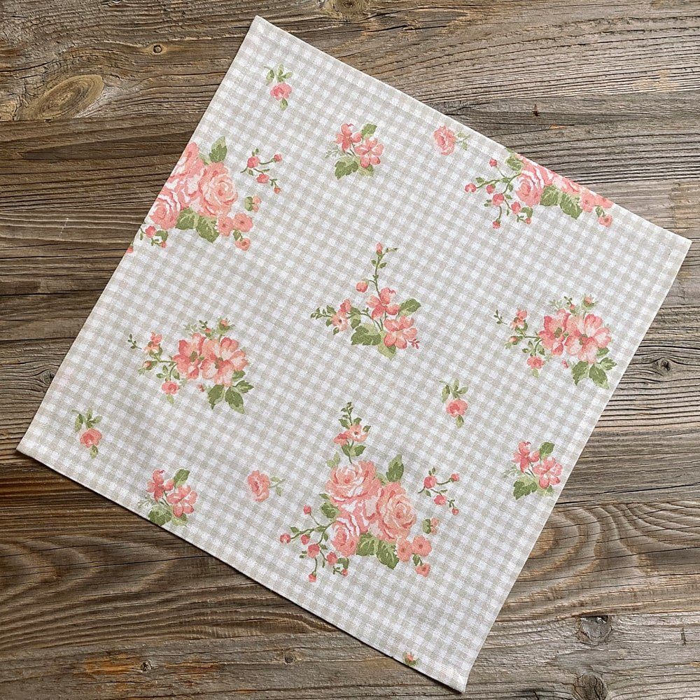 matches21 HOME & HOBBY Platzset Stoffserviette LUISA Rosen weinrot Karo 16x16 cm Landhaus, (1-St)