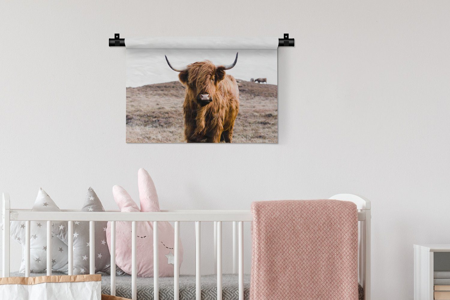 Schlafzimmer, MuchoWow Braun Kinderzimmer - - - Wohnzimmer, für Wanddeko Wandbehang, Kuh - Landschaft - Kleid, Tiere Highlander Schottische Wanddekoobjekt Natur,