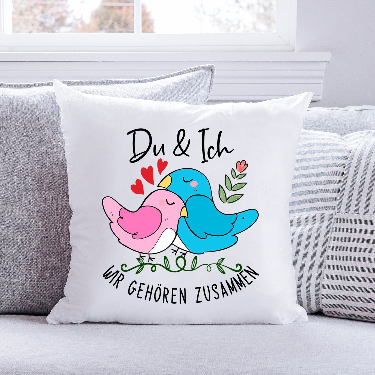 GRAVURZEILE Zierkissen mit Spruch - Du & Ich wir gehören zusammen - Geschenk zu Valentinstag, starke Farben ohne verblassen, Maschinenwäsche geeignet - mit Füllung