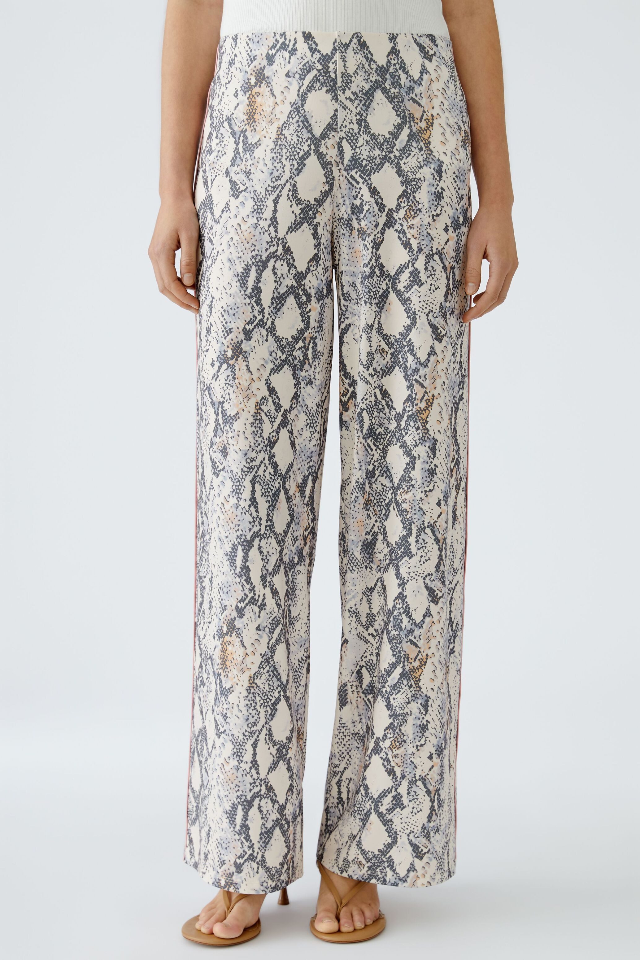 Oui Stoffhose Marlenehose Silky Touch Qualität günstig online kaufen