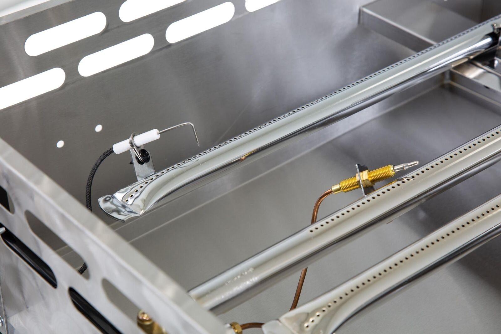 Activa Gasgrill 2X flammiger Gastrobräter Grill mit Grillrost