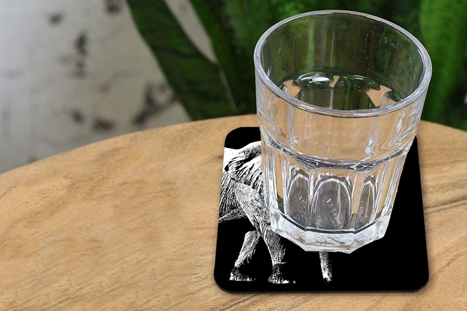MuchoWow Glasuntersetzer Elefant - Untersetzer, Tiere - - 6-tlg., Weiß, Gläser, Schwarz Tasse Glasuntersetzer, Tischuntersetzer, Zubehör für Korkuntersetzer
