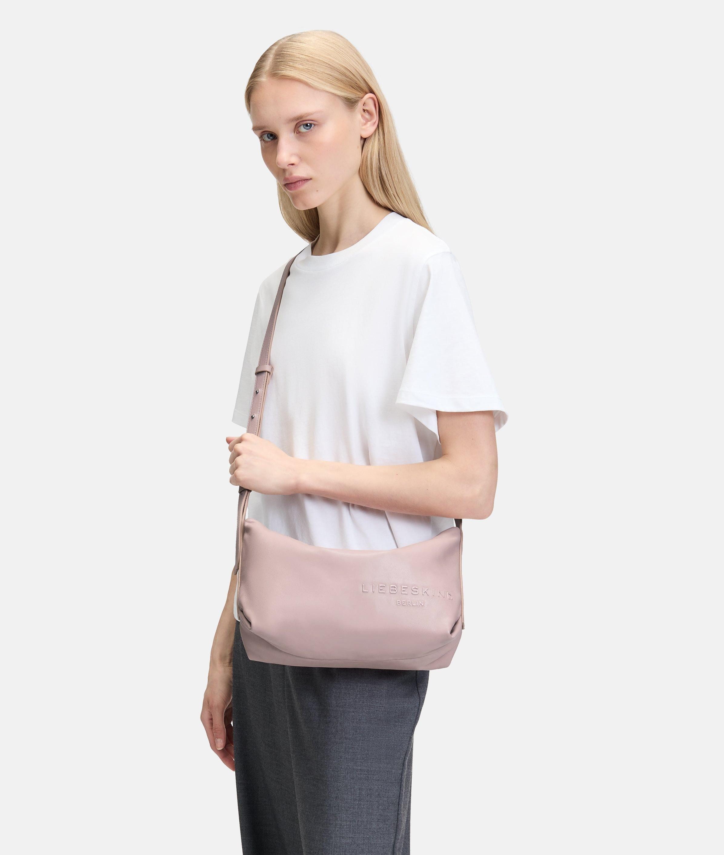 Liebeskind Berlin Umhängetasche Elvira Crossbody M, Geräumige Umhängetasche aus Leder