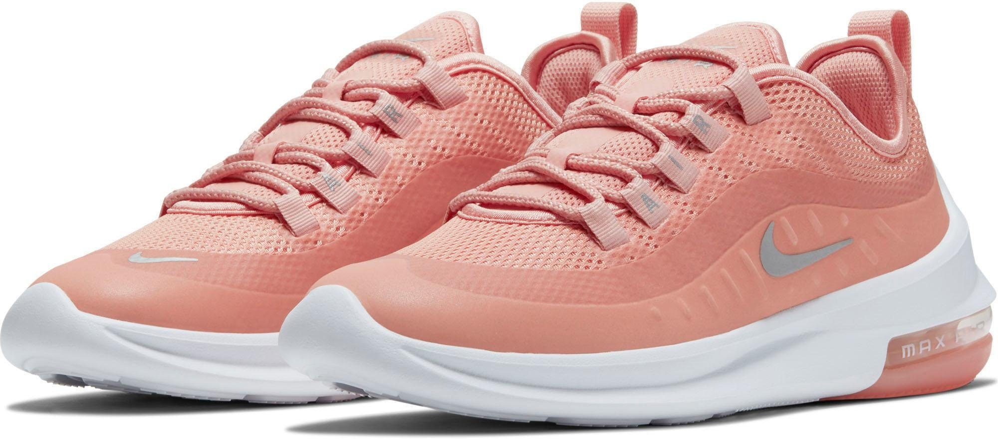 rote nikes