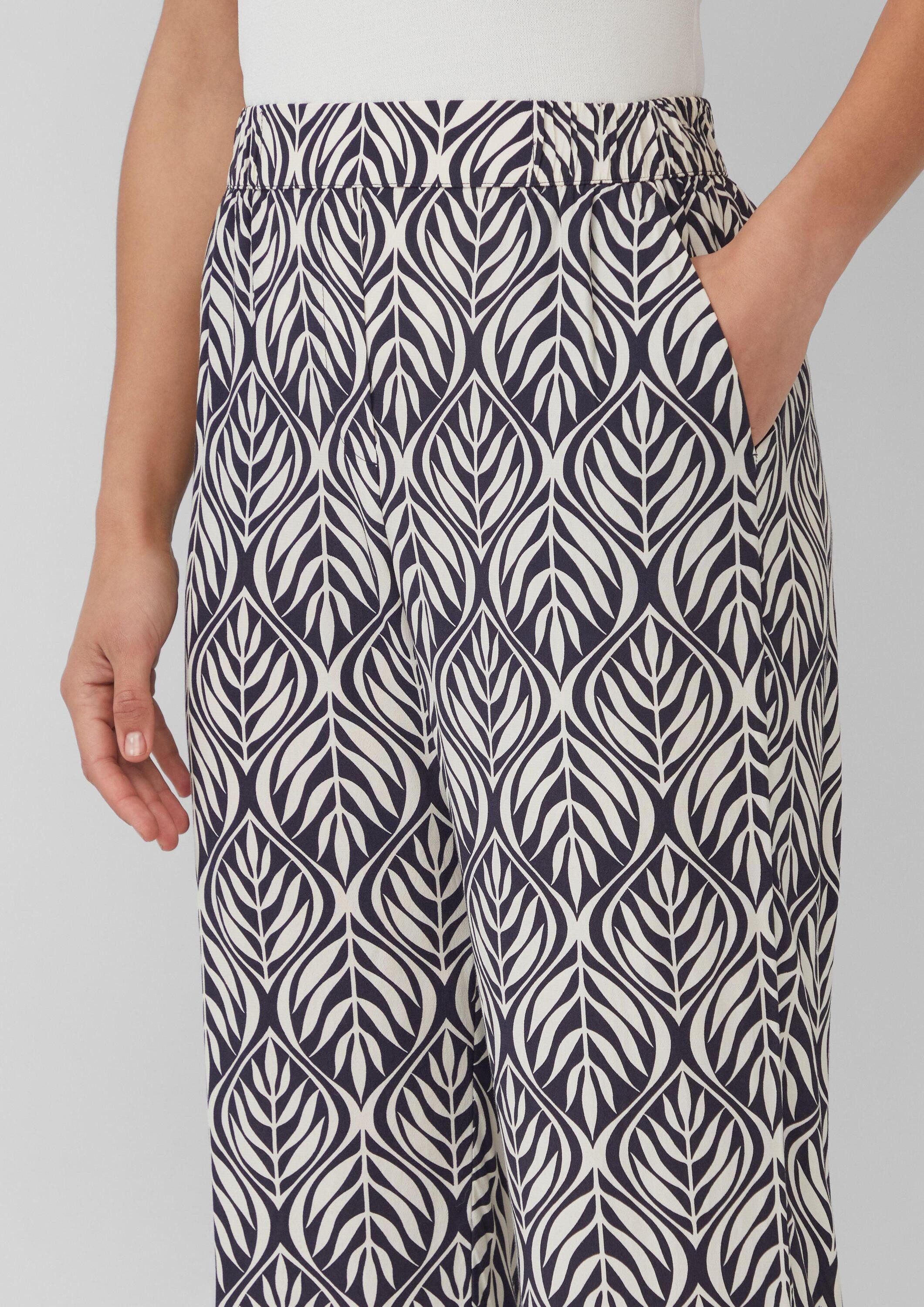 s.Oliver Culotte Hose Culotte aus Viskose mit All-over-Print