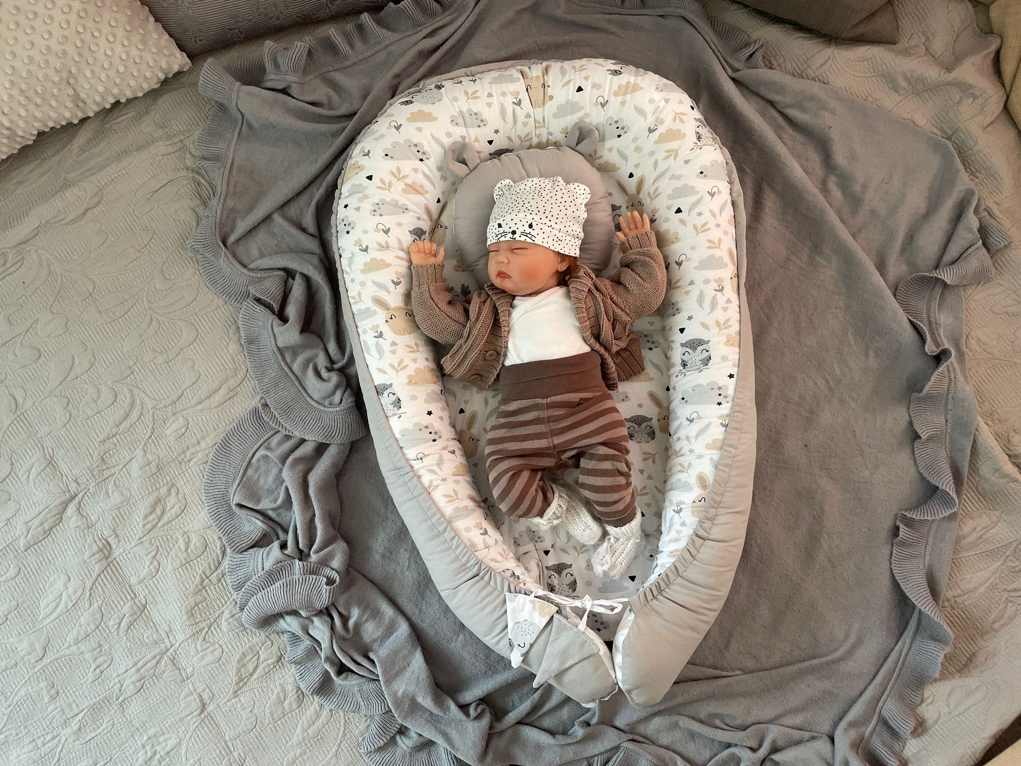Loolay Bettnestchen BIO BAUMWOLLE BABYNEST Babykokon Neugeborene Babyaustattung SET, (4 Jahreszeiten Kuschelnest Reisebett SOLO/ o. im Premium SETS, 4-tlg., MUS – Bild 5 von 5