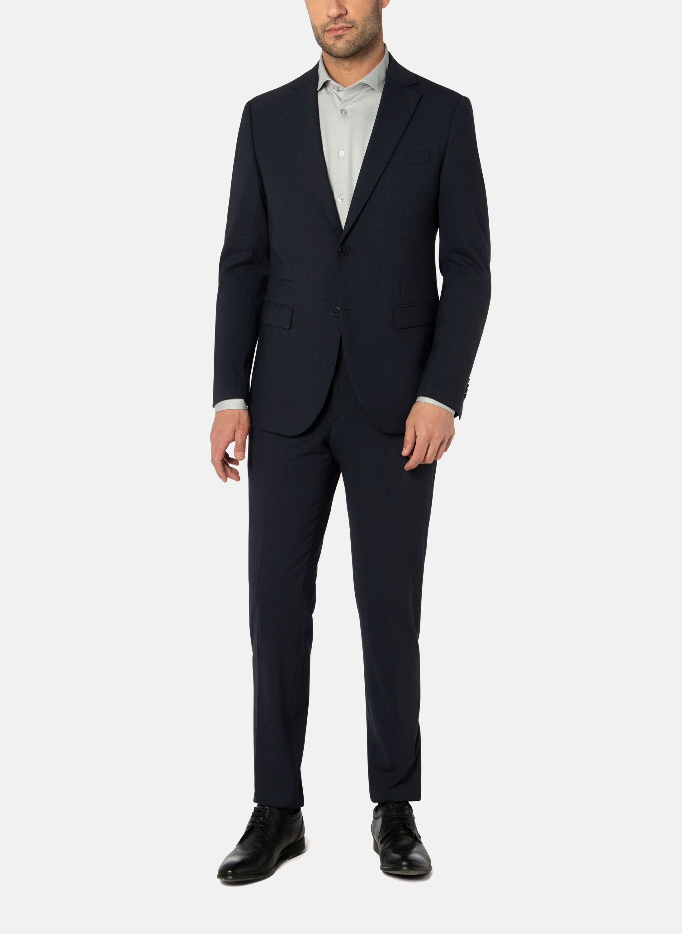 BENVENUTO. Anzugsakko mit geradem Revers