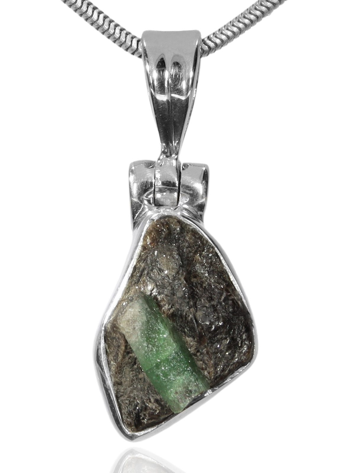 StoneTrip Kettenanhänger Smaragd in Muttergestein aus Tirol, Anhänger mit Öse 925 Silber
