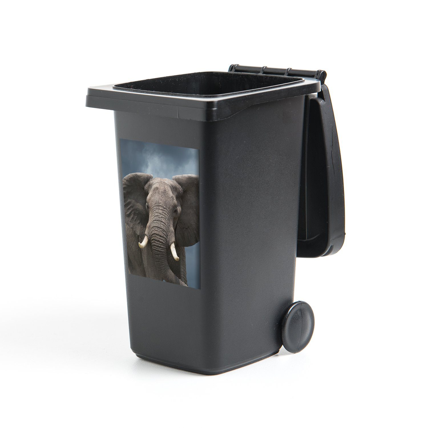 MuchoWow Wandsticker Elefant - Wolken - Tiere - Natur (1 St), Mülleimer-aufkleber, Mülltonne, Sticker, Container, Abfalbehälter