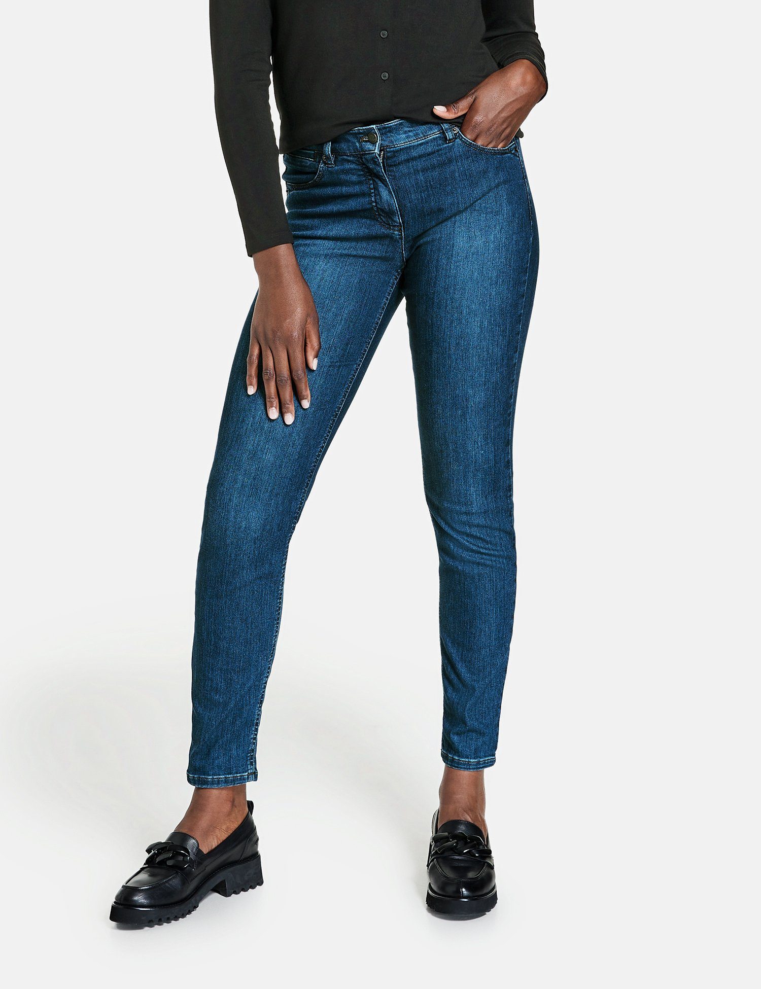 GERRY WEBER Stretch-Jeans 5-Pocket Jeans Best4me Skinny dark blue denim mit use
