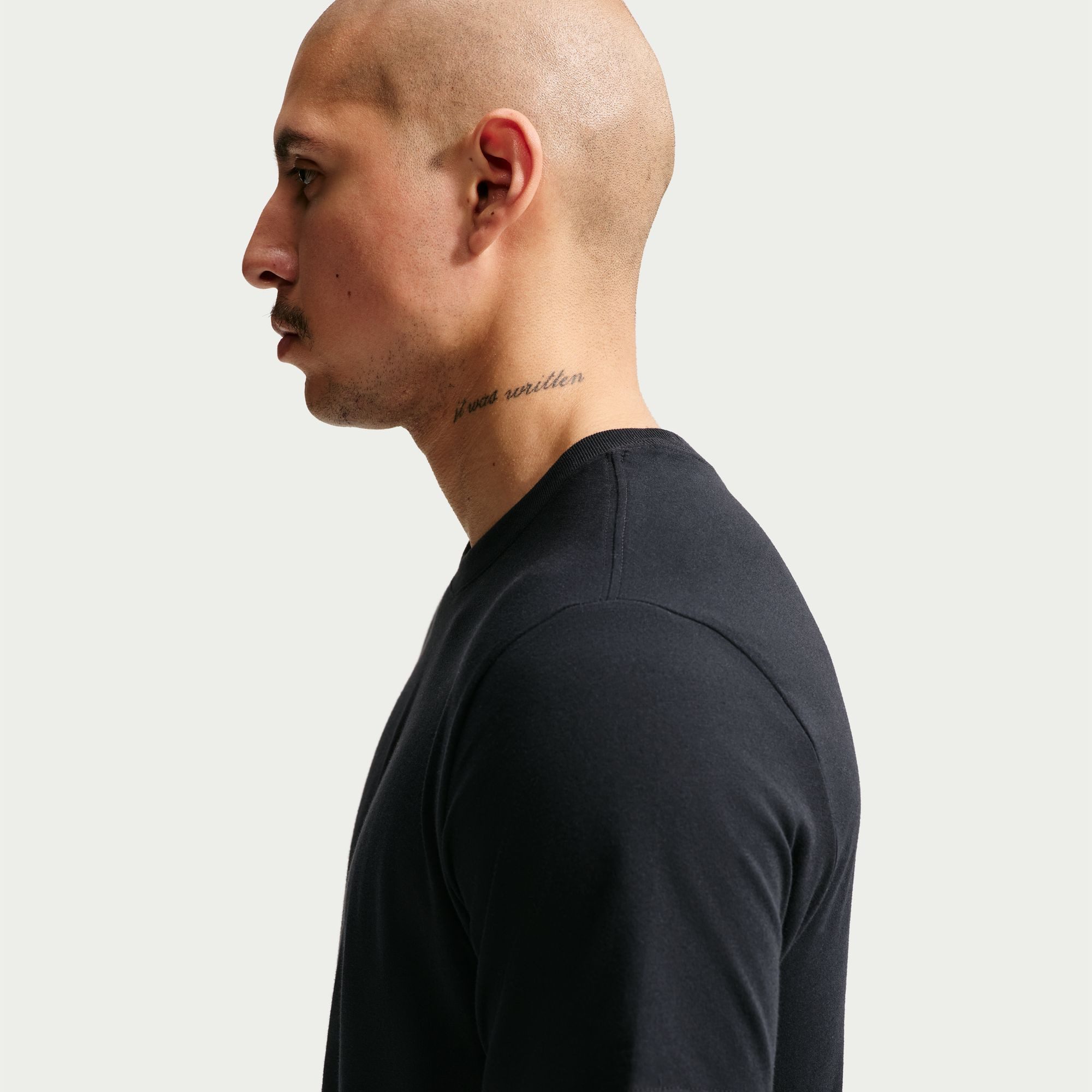 Nike Sportswear T-Shirt Nike Sportswear T-Shirt mit Rundhalsausschnitt, aus Baumwolle, normale Länge