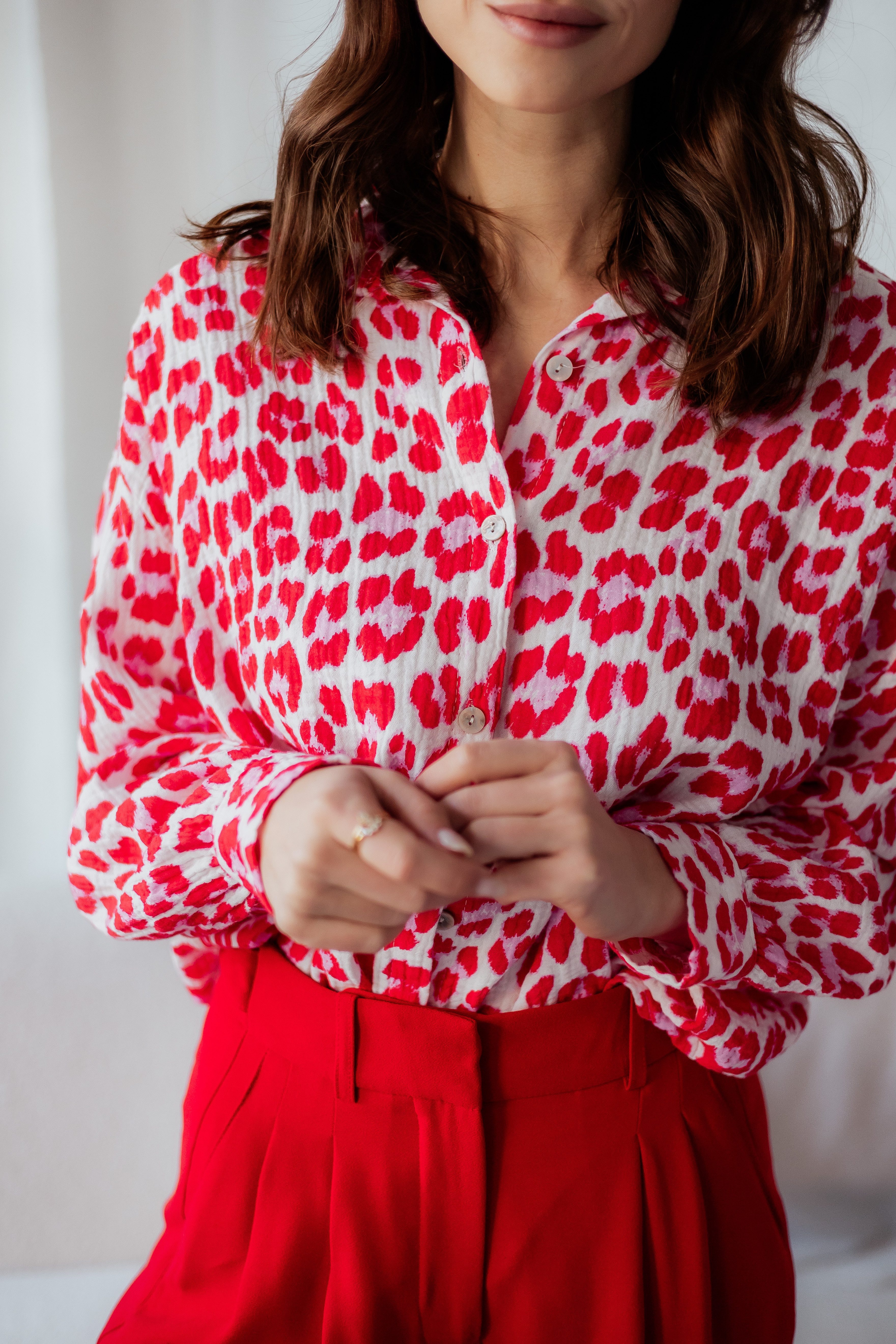 von Herzen Langarmbluse Musselinbluse Leomuster Rot/Weiß – Baumwolle – Animalprint - Onesize