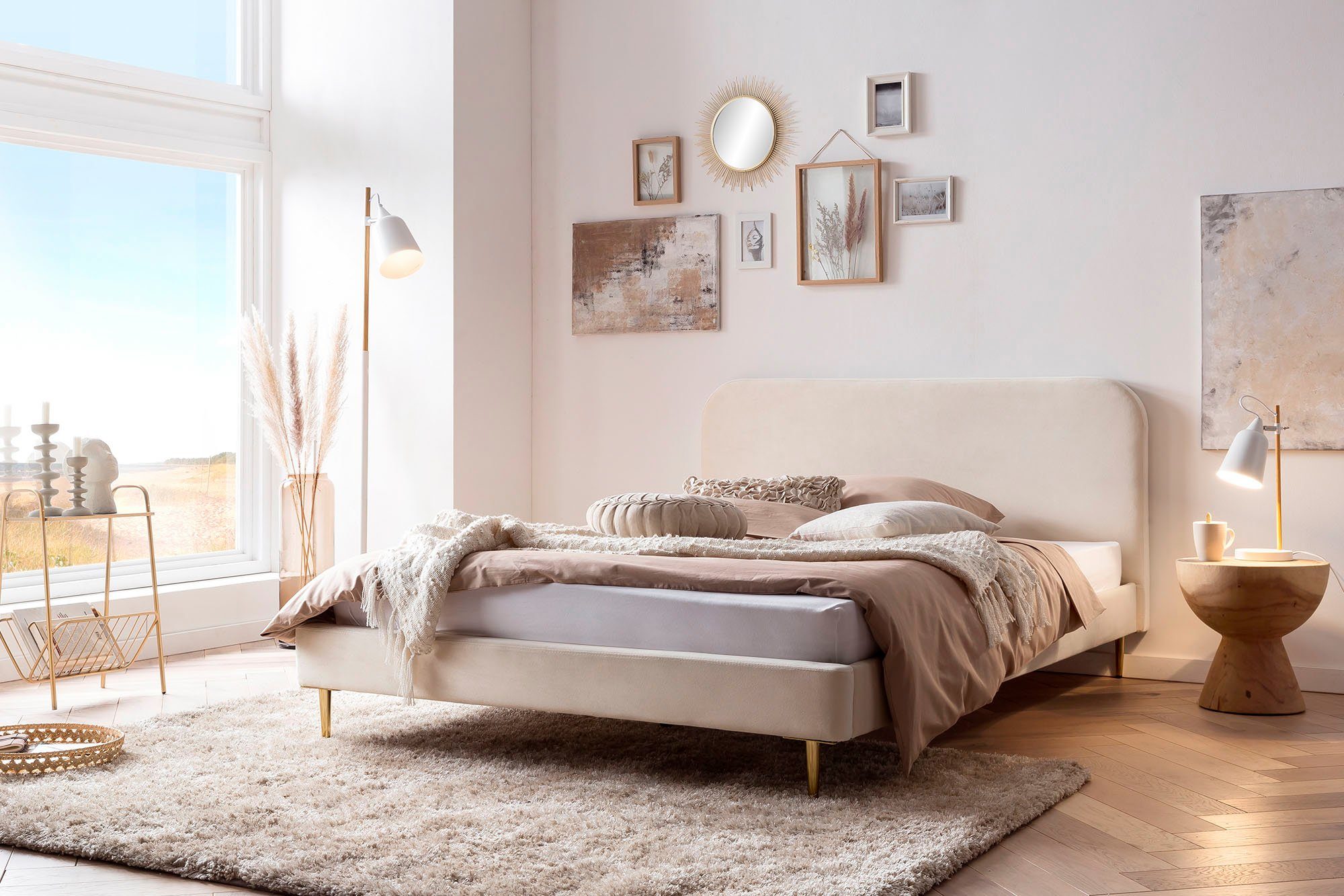 SalesFever Polsterbett Komfortables Bett für erholsamen Schlaf, Chrombeine günstig online kaufen