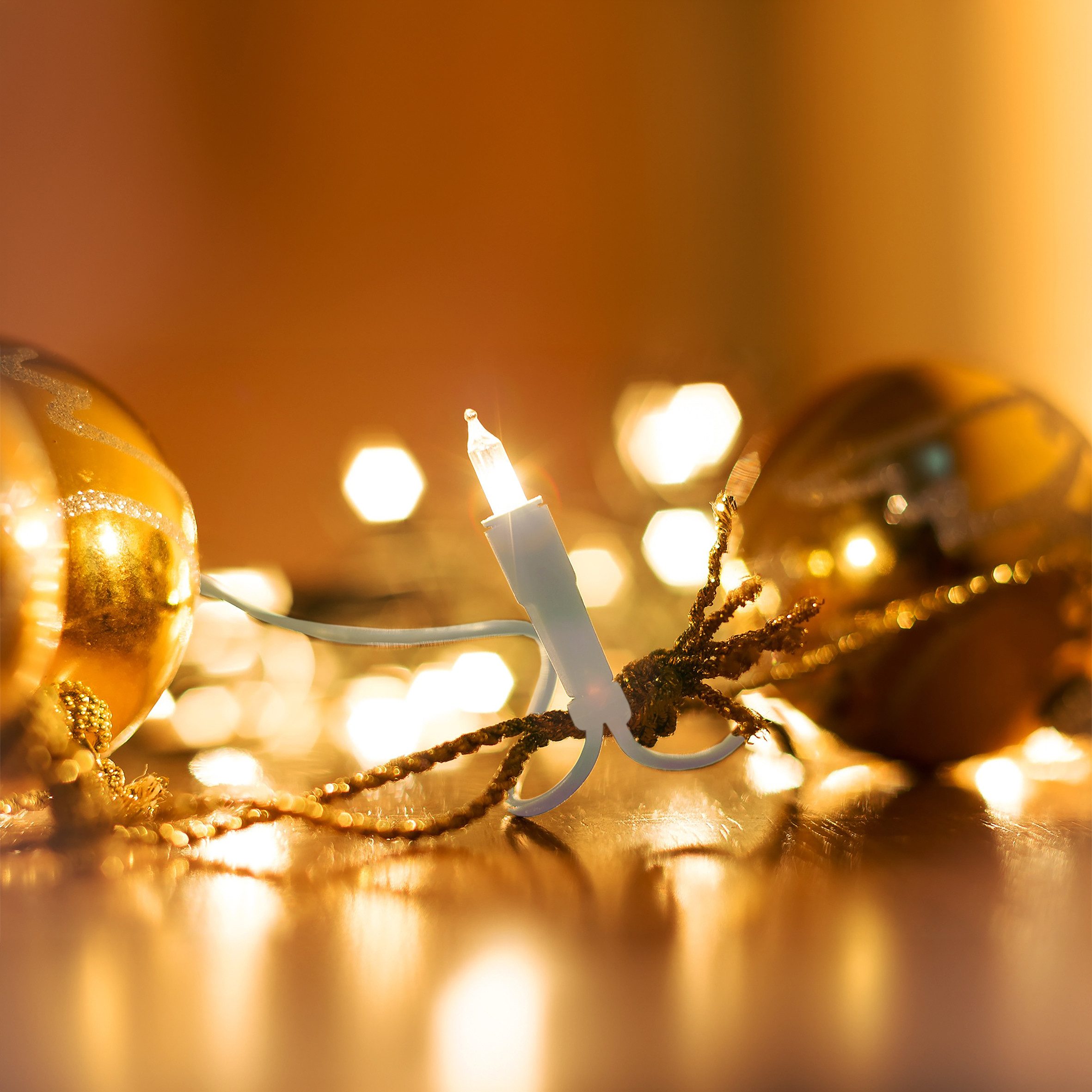 Spetebo Lichterkette Weihnachtsbaum Deko Beleuchtung mit Glas Lichtern warm weiß, 50-flammig