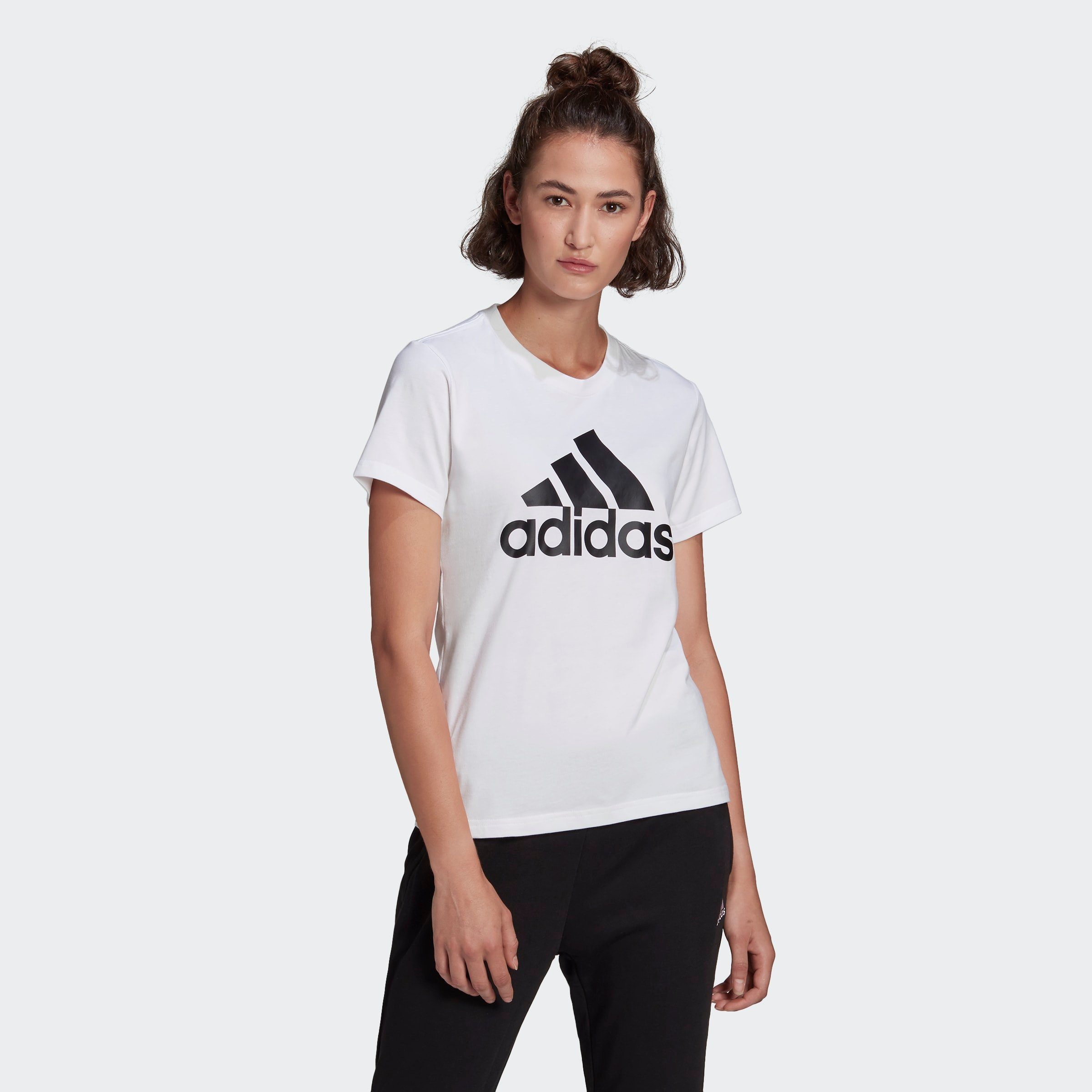 LOGO T-Shirt LOUNGEWEAR White Sportswear Black ESSENTIALS / adidas