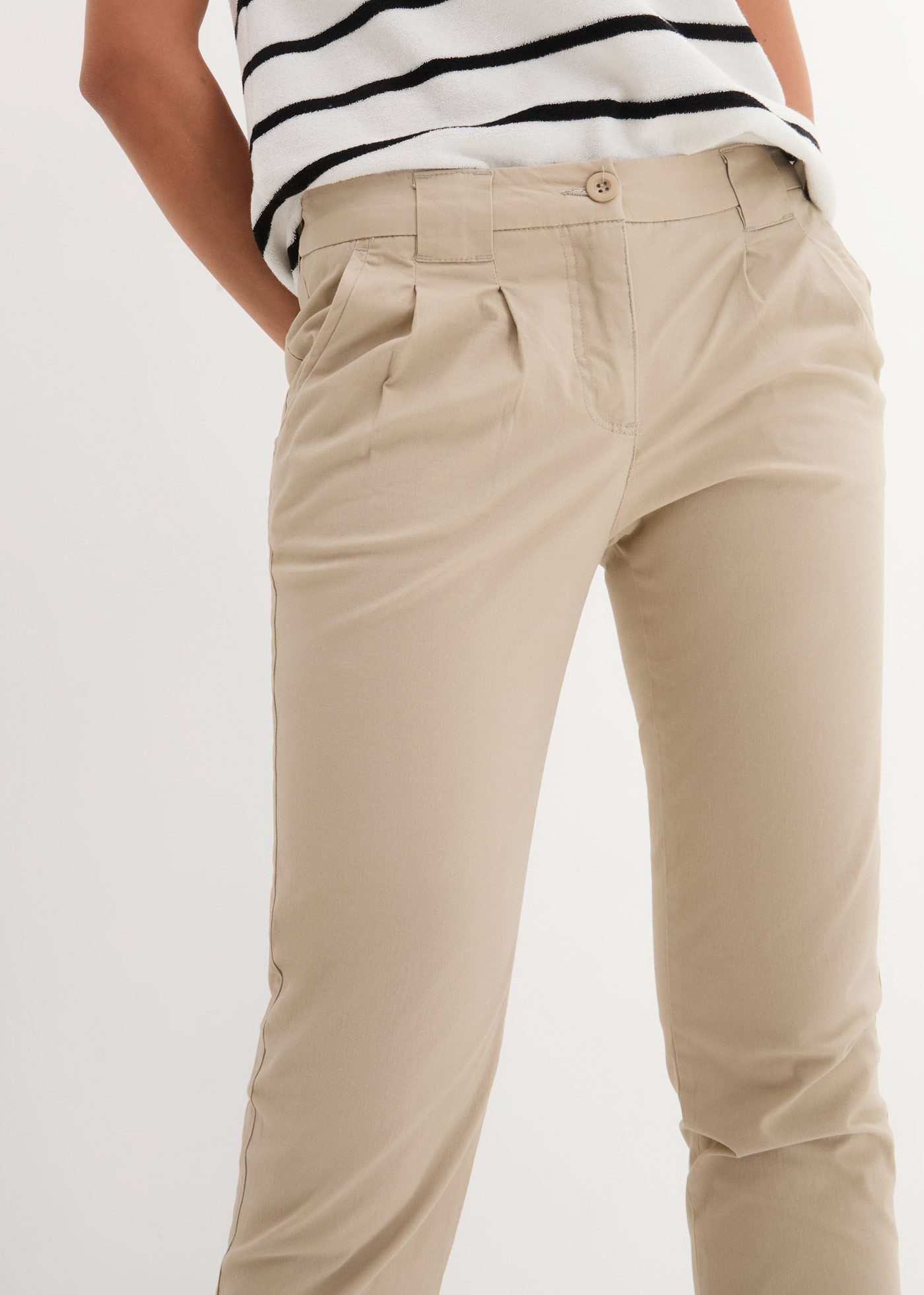 bonprix Chinohose schmale Form, mit Bundfalten und praktischen Taschen