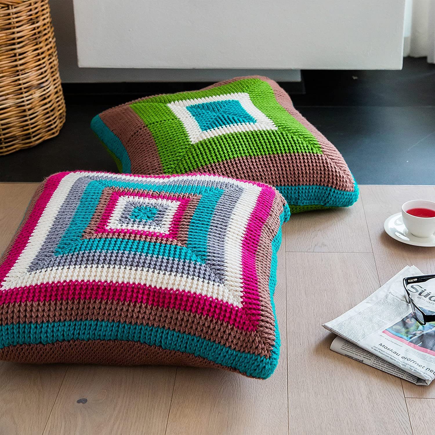 Gründl Wolle Lisa Premium Uni im 10x50g Wollpaket zum Handarbeiten Häkelwolle, (Wolle zum Stricken, Häkeln, Handarbeiten, Handstrickgarn), weich und pflegeleicht, ohne Schurwolle