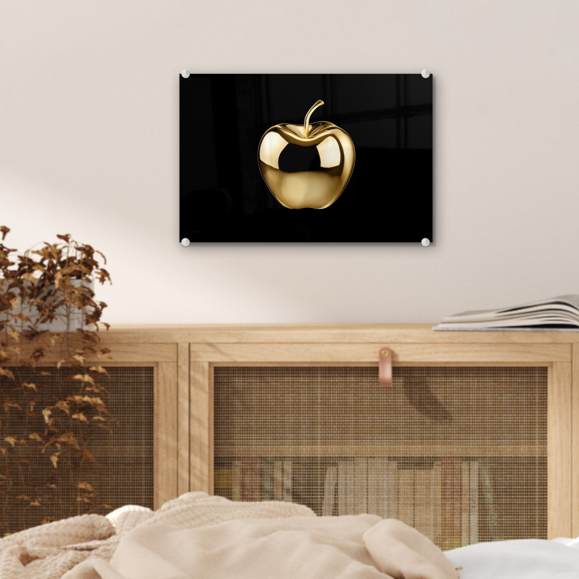 MuchoWow Acrylglasbild Apfel - Gold - Chrom - Schwarz, Inkl. Aufhängung, Glasbilder Wohnzimmer, Schlafzimmer, Flur & Esszimmer, 30x20 cm – Bild 5 von 5