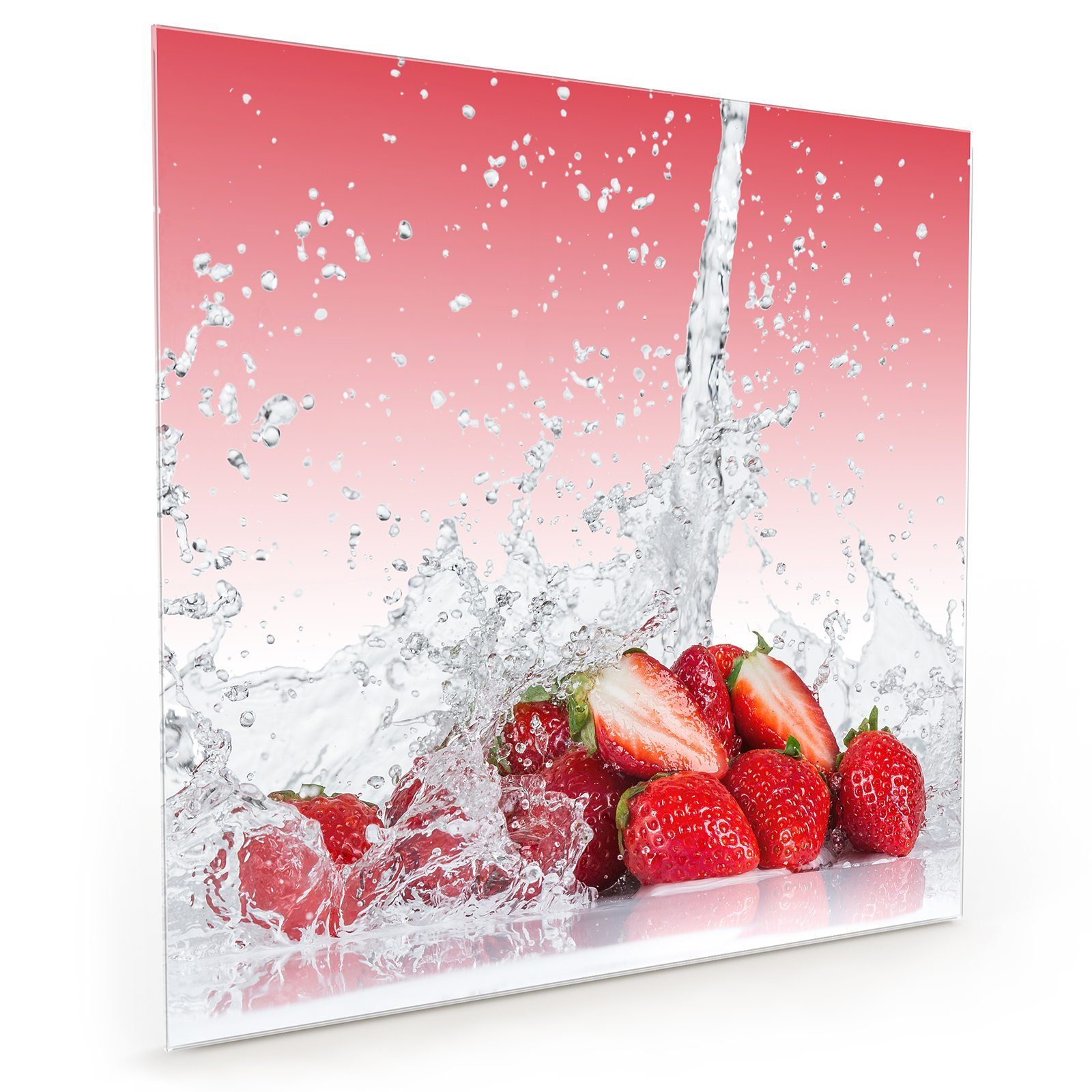 Primedeco Küchenrückwand Spritzschutz Glas Erdbeere auf Milch