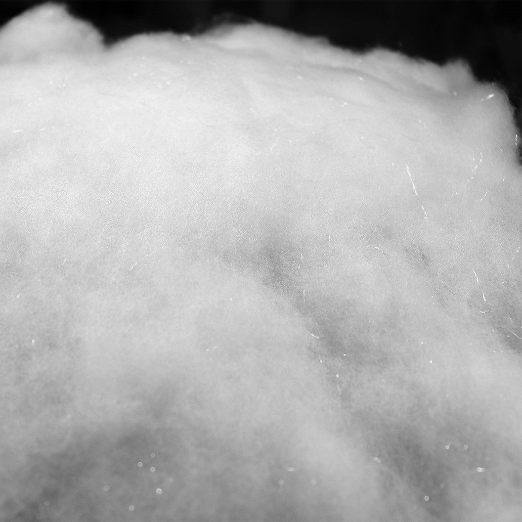 Erwin Hennecken GmbH Bastelfilz SCHNEEWATTE, Dekoschnee, Schnee mit leichtem GLITZER-Effekt 100g