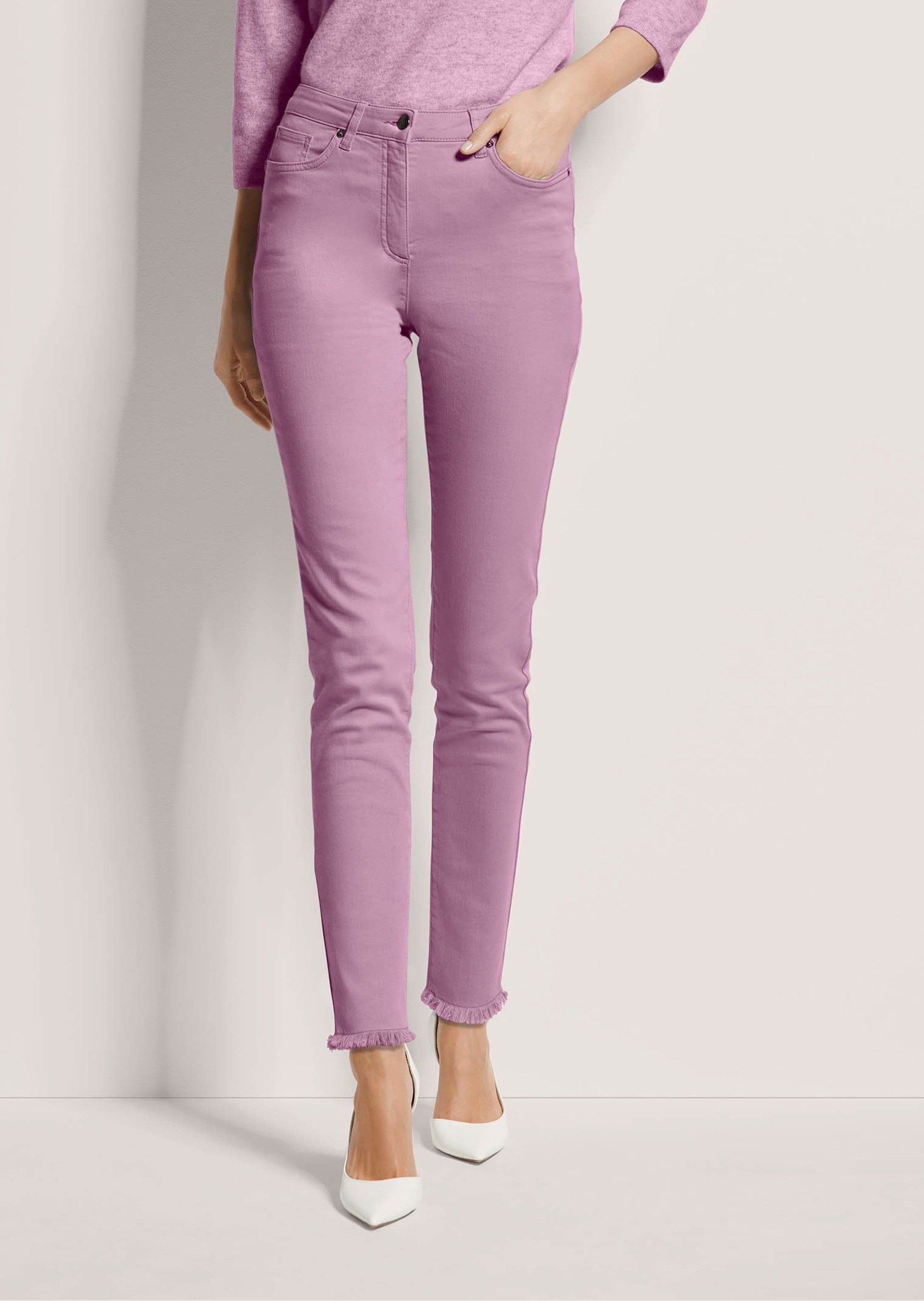 Gerade Jeans Kurzgröße: Mid Waist Skinny-Hose mit Fransen