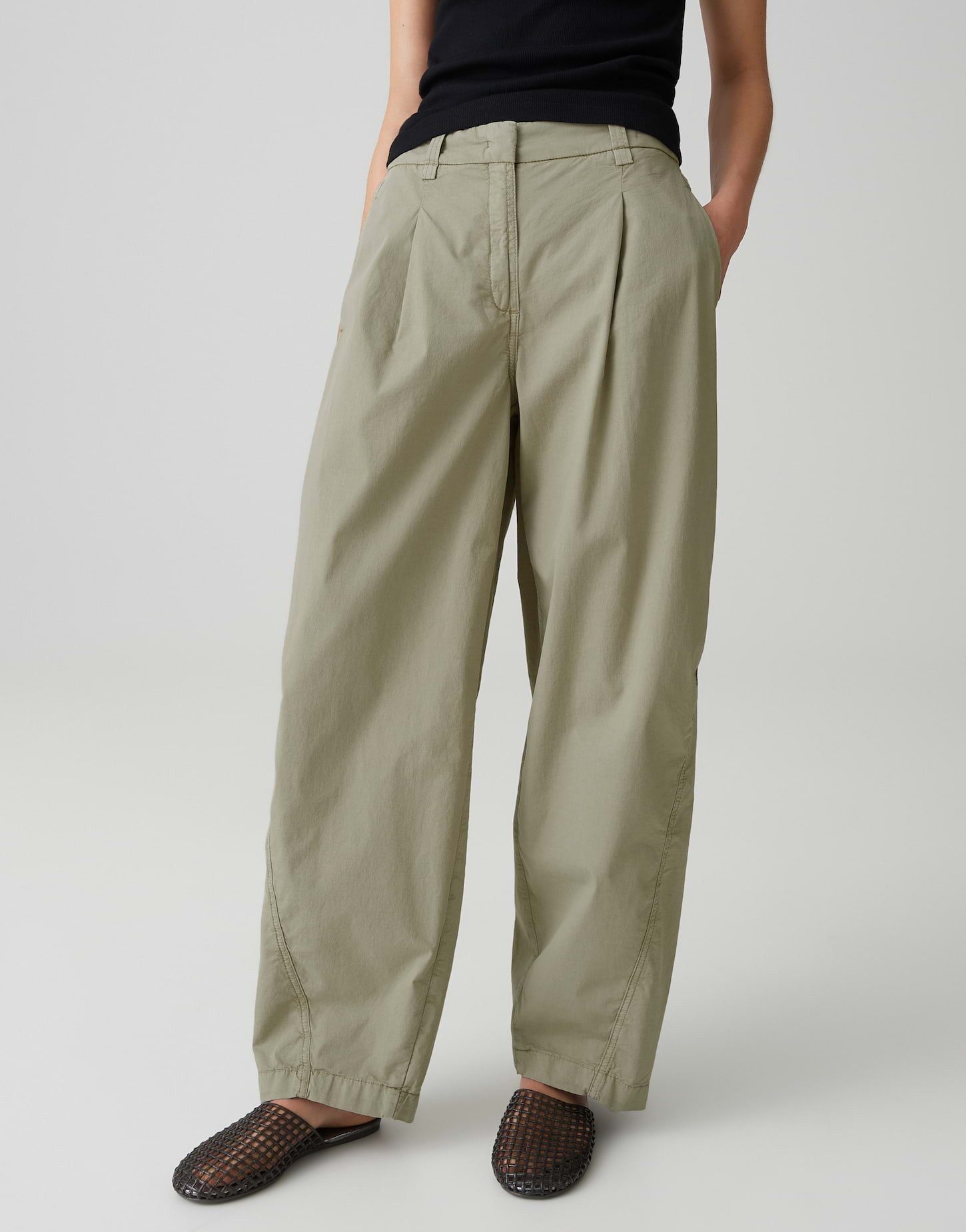OPUS PANTS Anzughose Moira bloomy Praktische Taschen runden den entspannten Look ab
