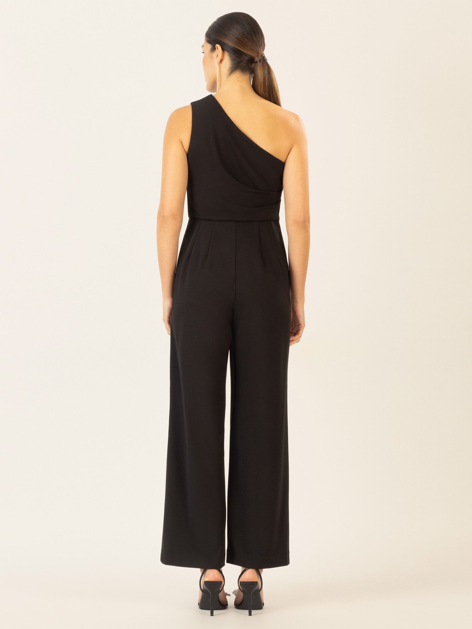 Apart Jumpsuit aus einer leicht strukturierten Ware