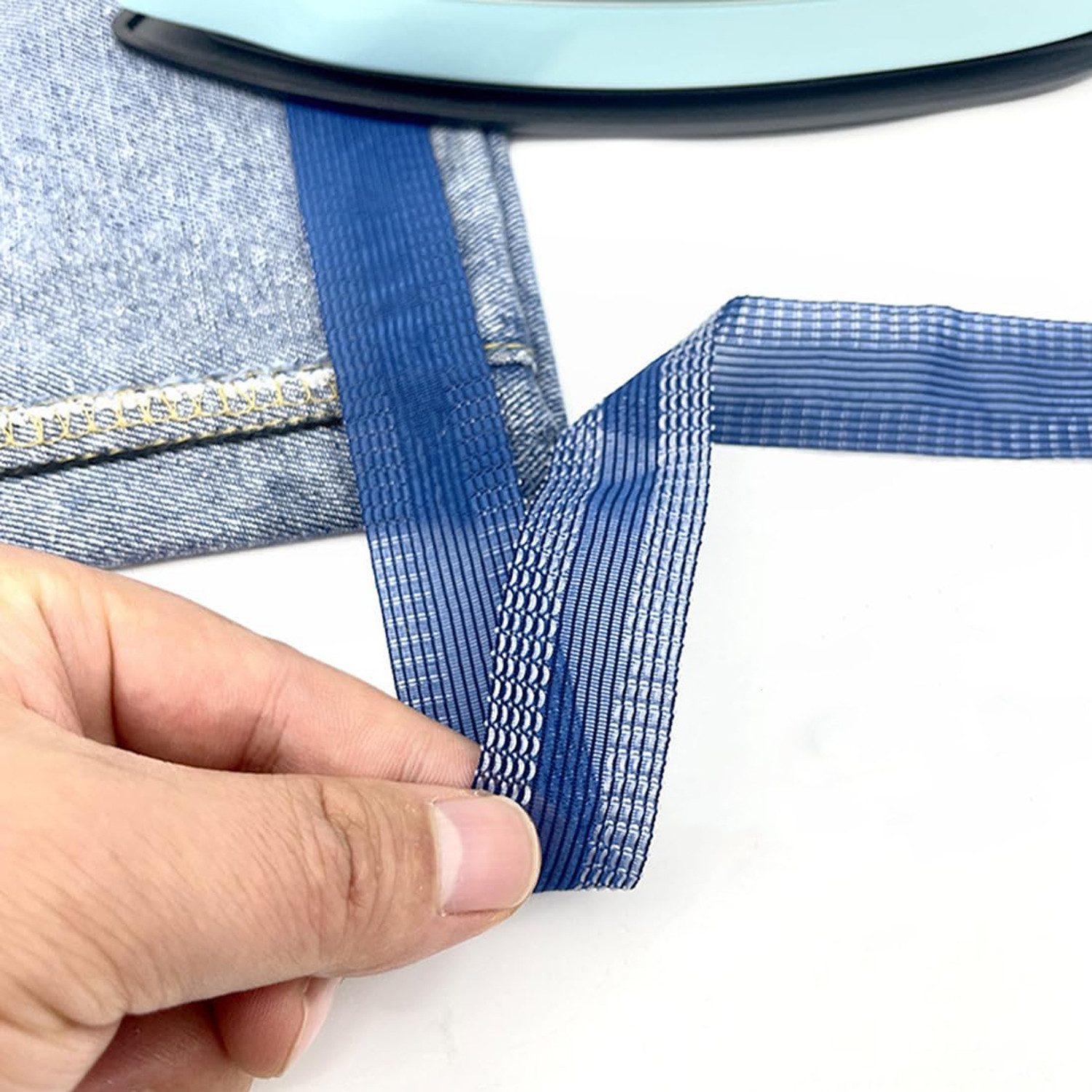 HAUSS SPOLE Naht-/Verstärkungsband 4er-set Saumfixierer Saumband Hosen Saum Fixierer ohne Nähen, Saum tape, (25 mm Breit Nahtband ohne Nähen Bügelband, 4-St., 5m Edge Shorten Hosenmundpaste), für Kleidung Vorhang Anzug-Jeanshose Rock usw.